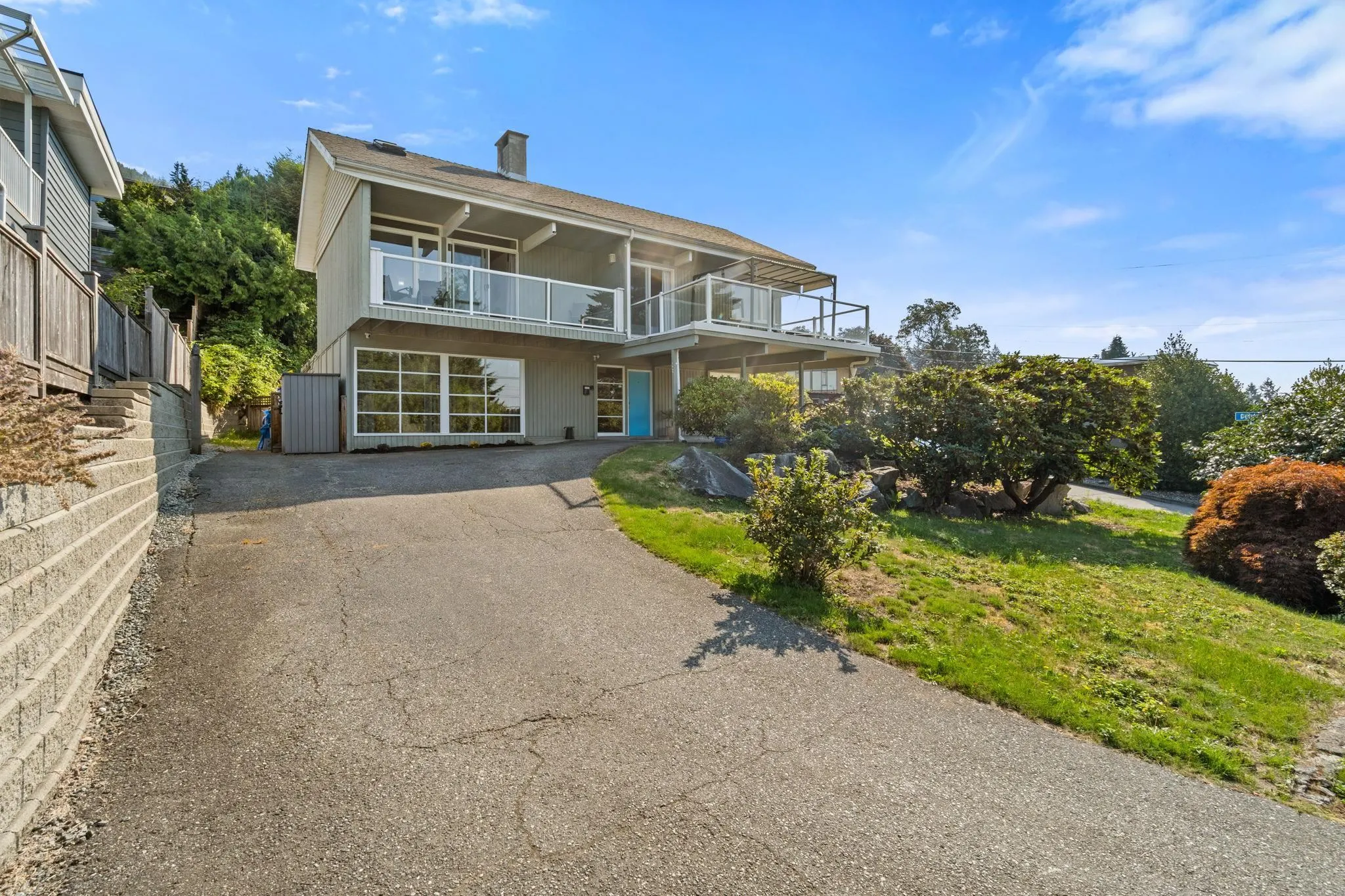 442 Monteray Avenue