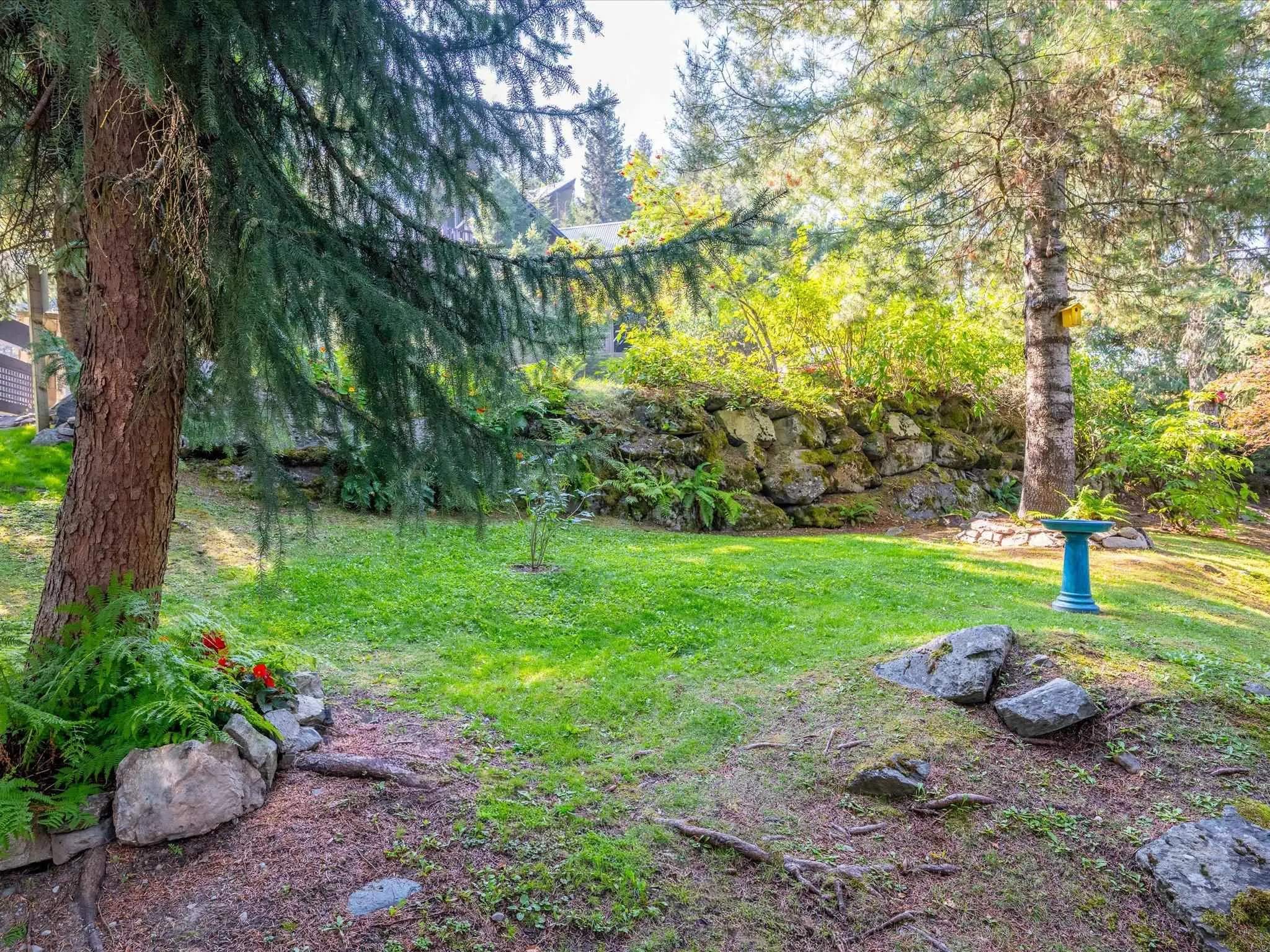 6 2217 Marmot Place