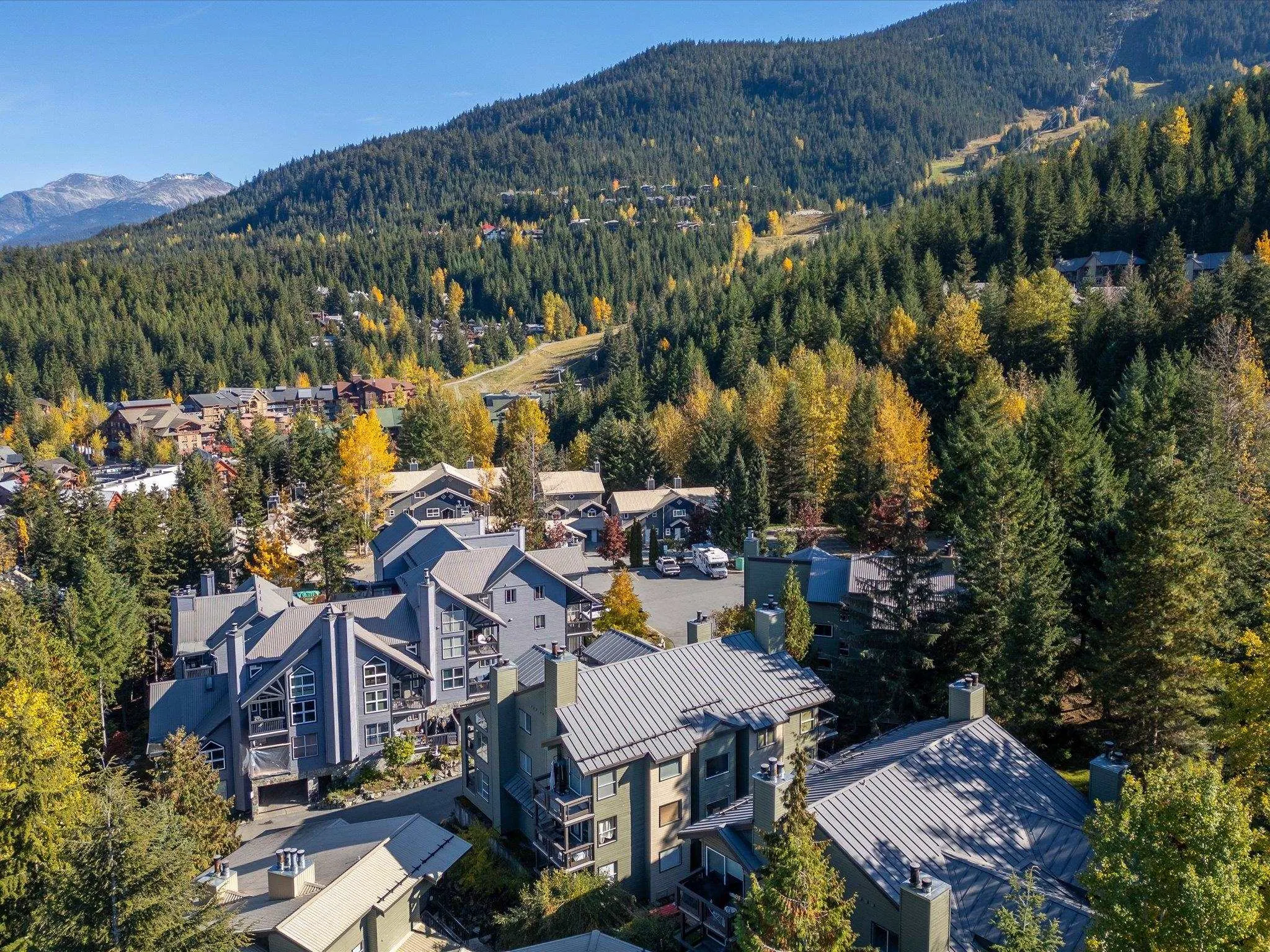 6 2217 Marmot Place