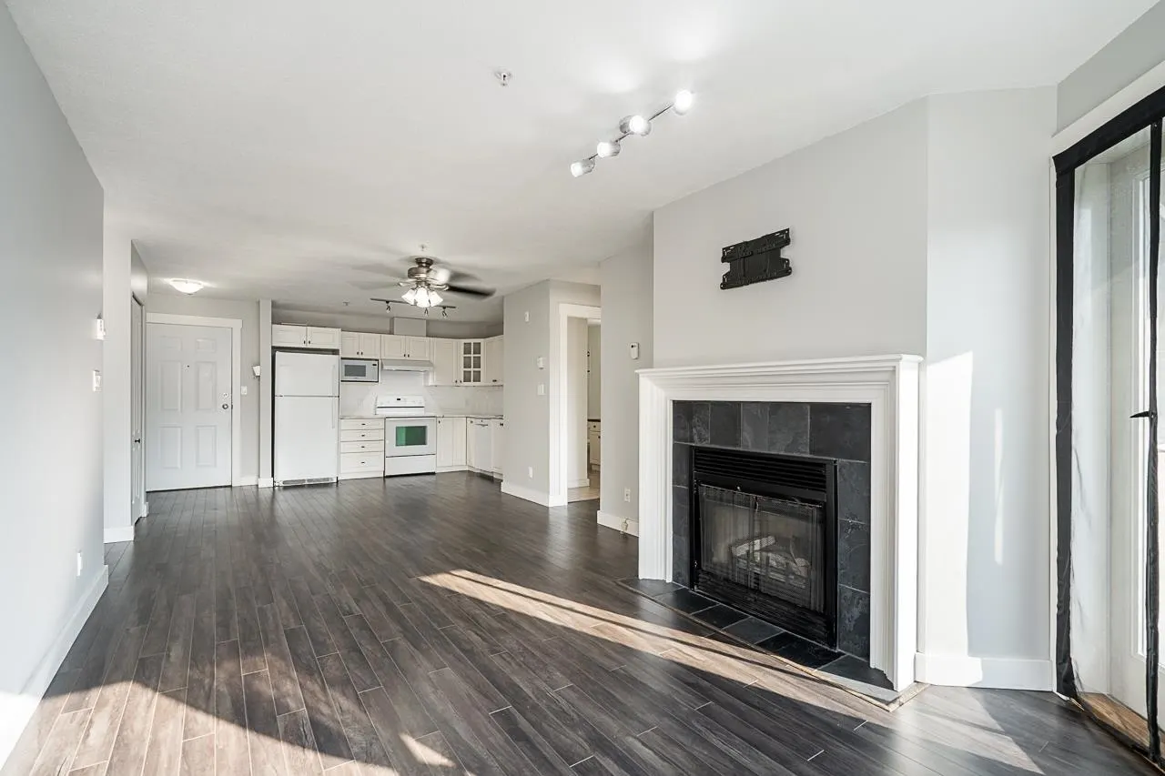 402 33718 King Road