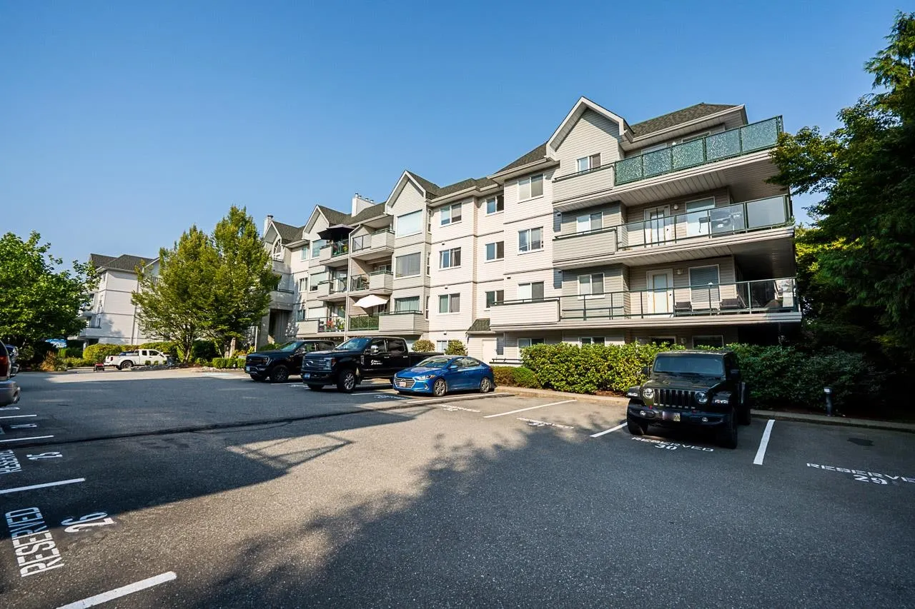 402 33718 King Road