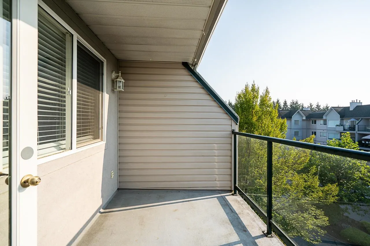 402 33718 King Road
