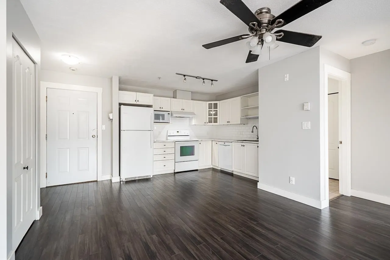 402 33718 King Road