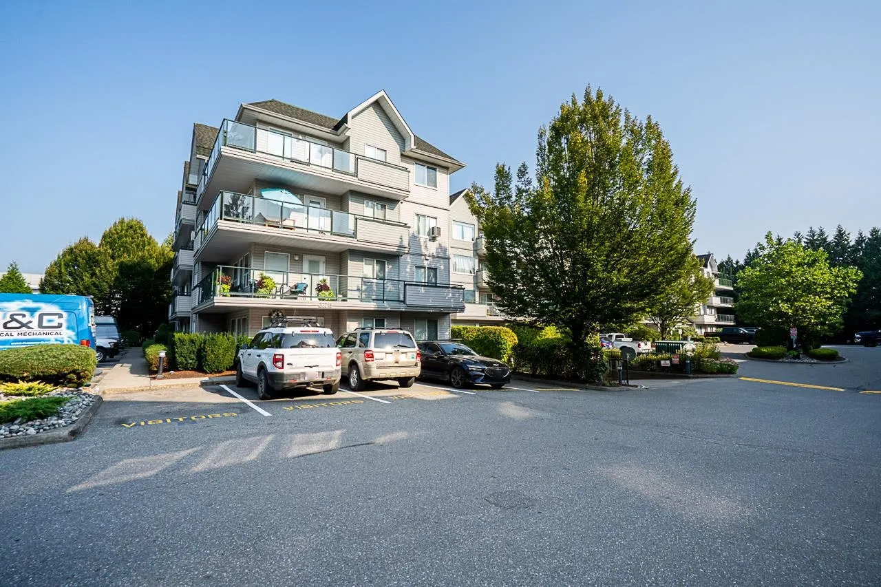 402 33718 King Road