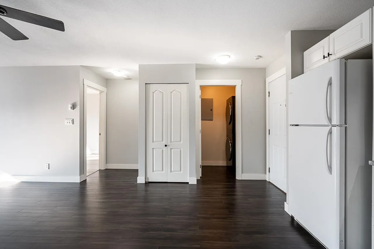 402 33718 King Road
