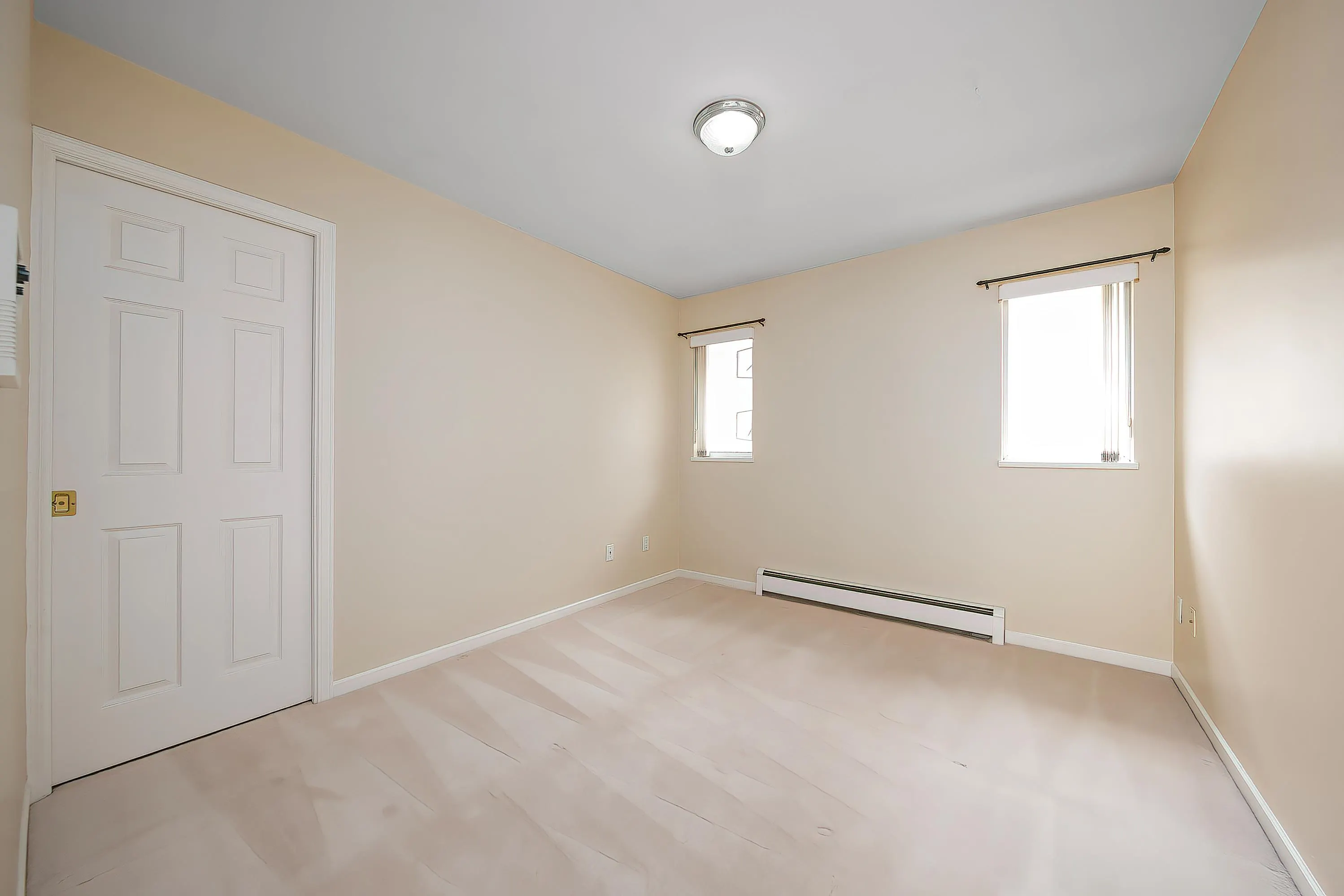 5619 Hankin Drive