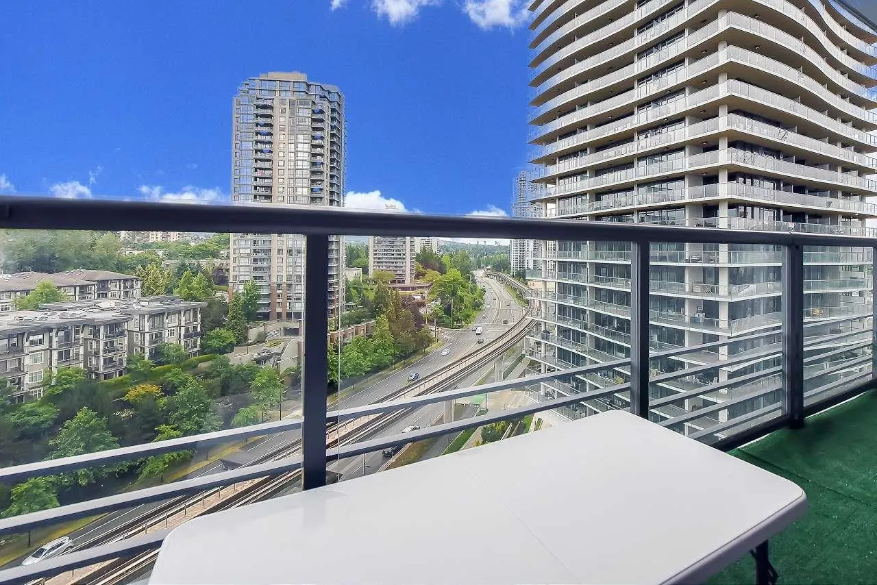 1010 4730 Lougheed Highway