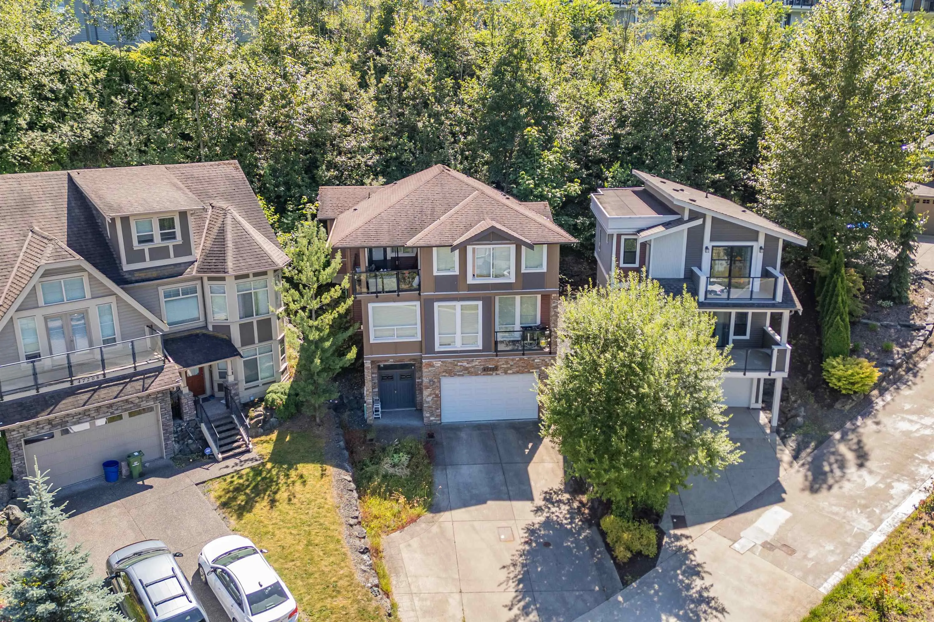 47202 Skyline Drive