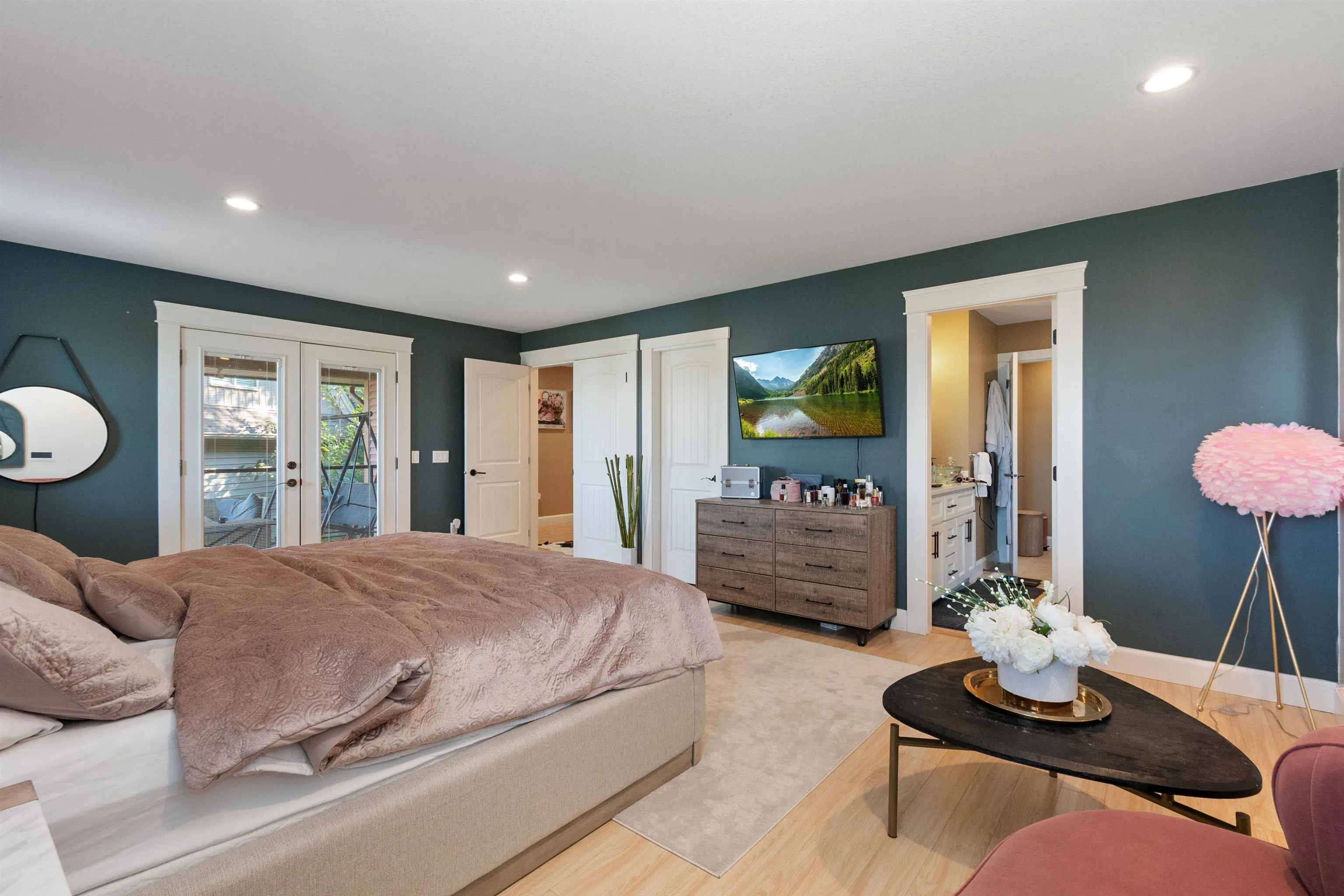 47202 Skyline Drive
