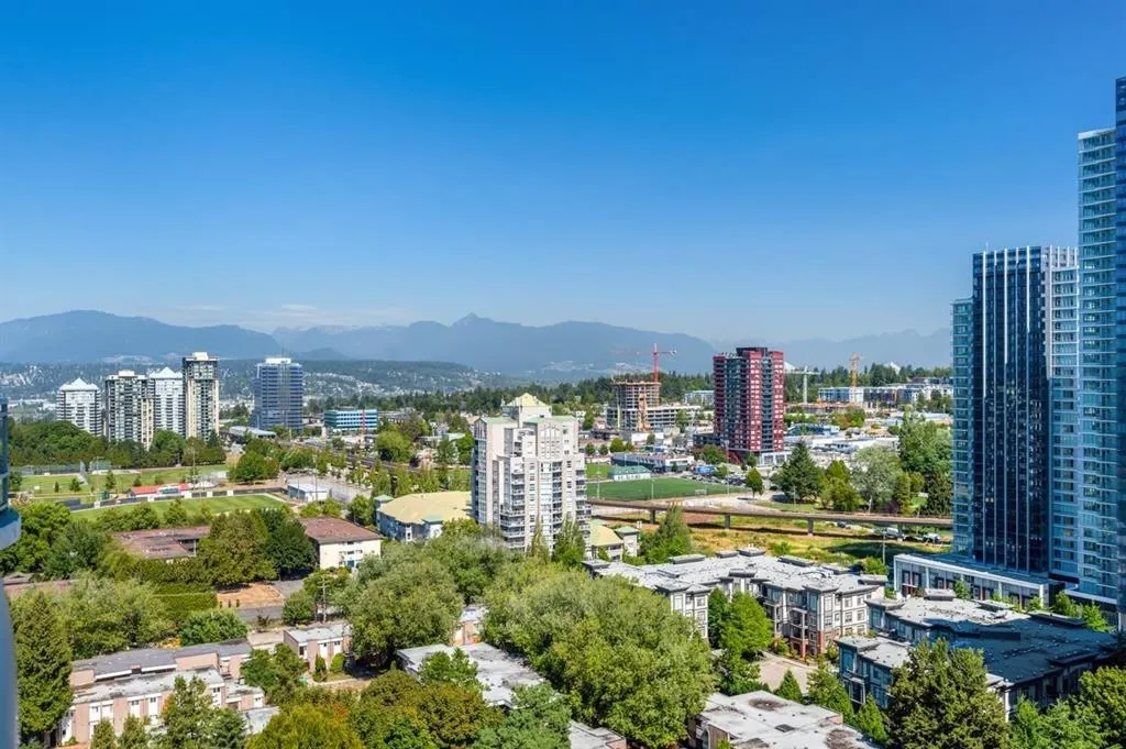 18FL 13318 104 Avenue