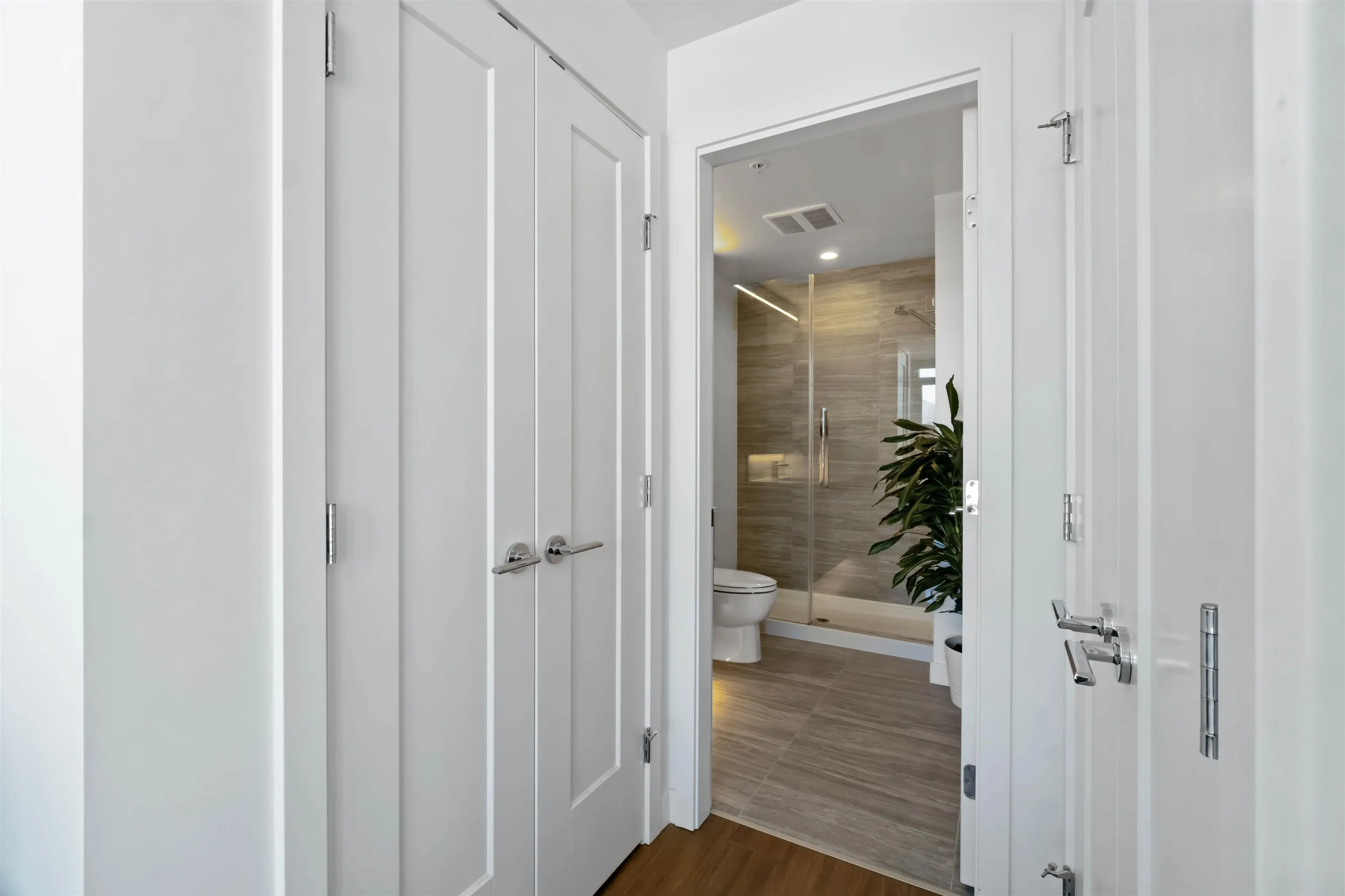 1508 2311 Beta Avenue