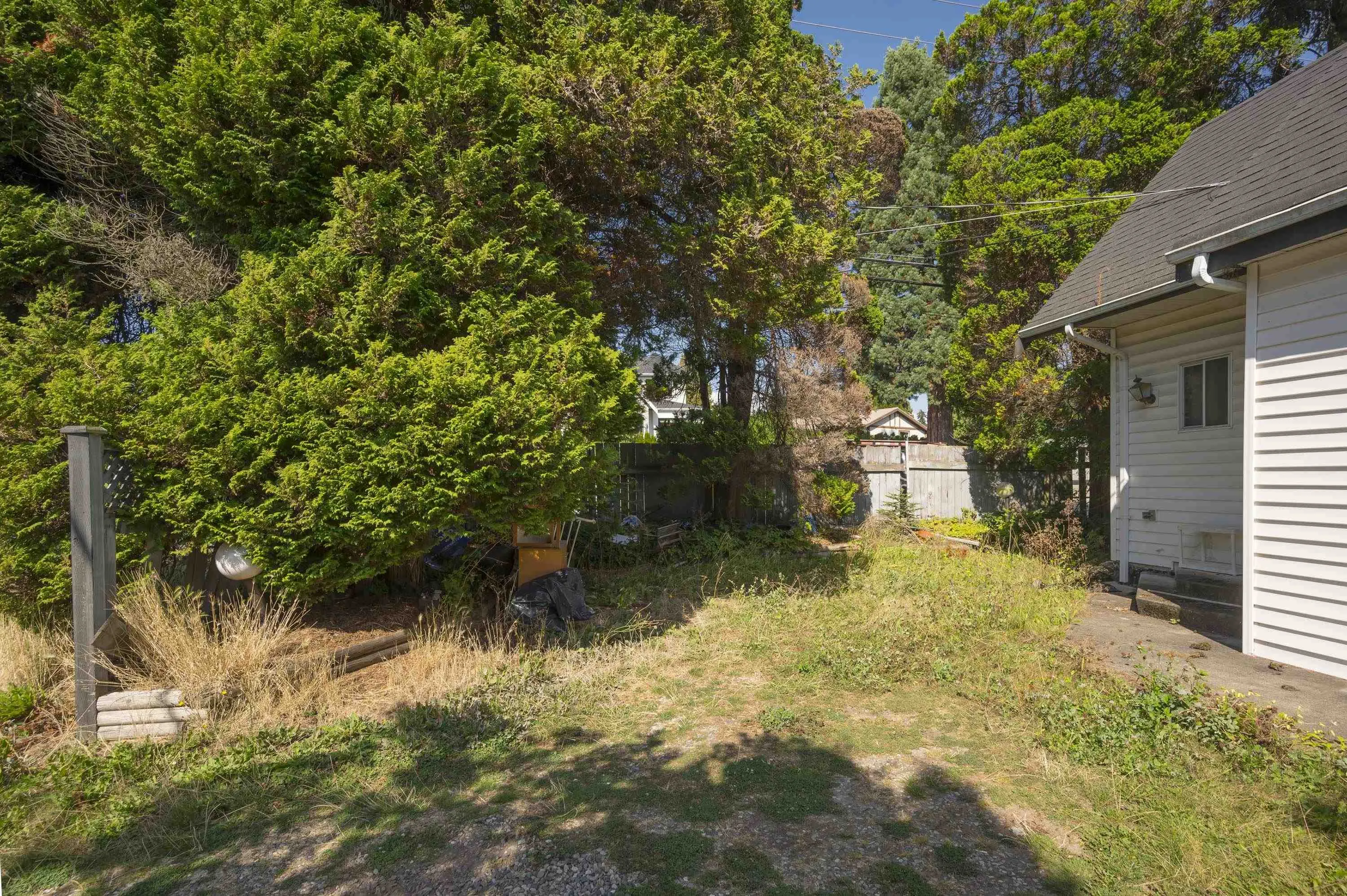 1590 Bishop Road