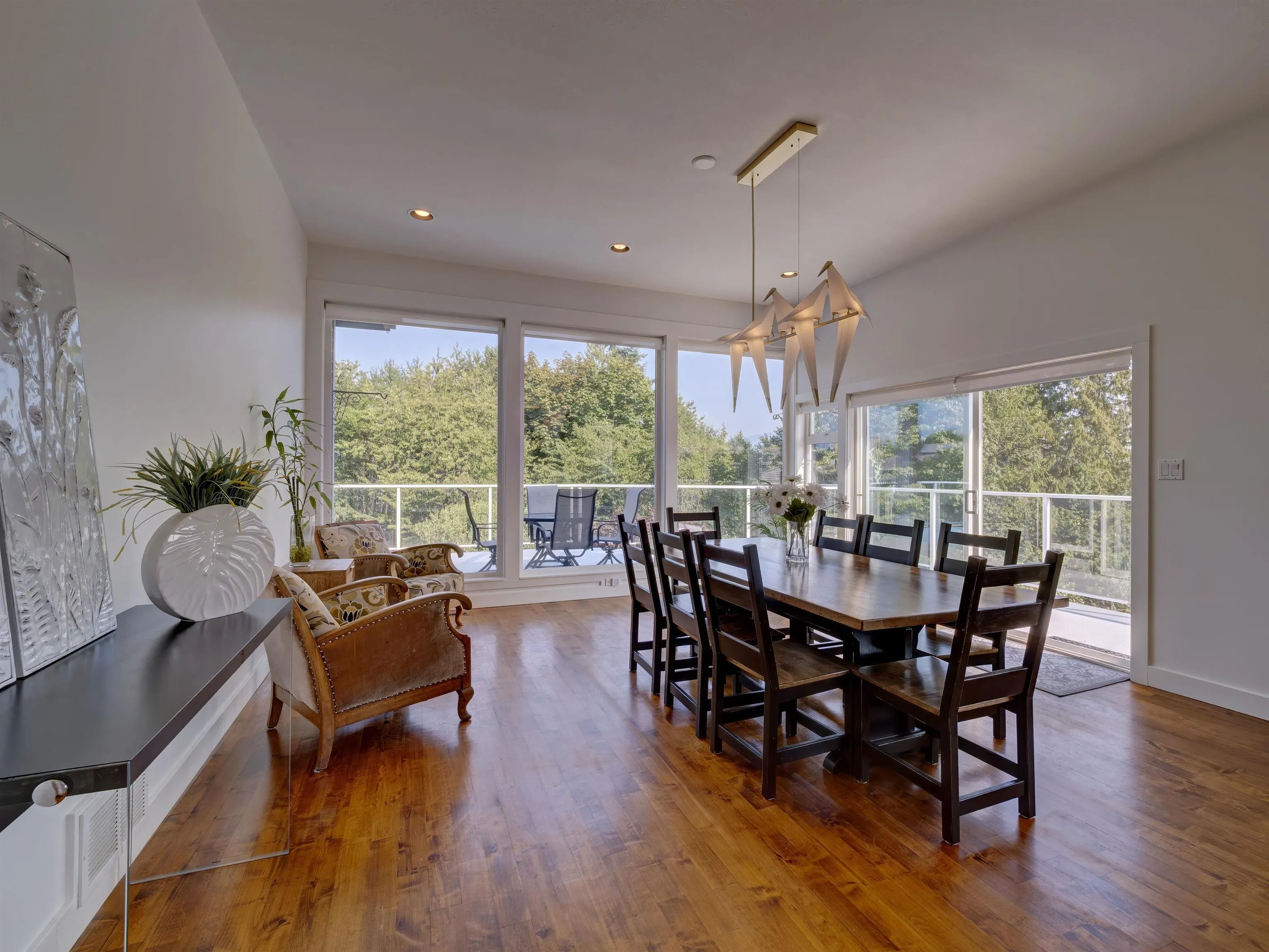803 Oceanmount Boulevard