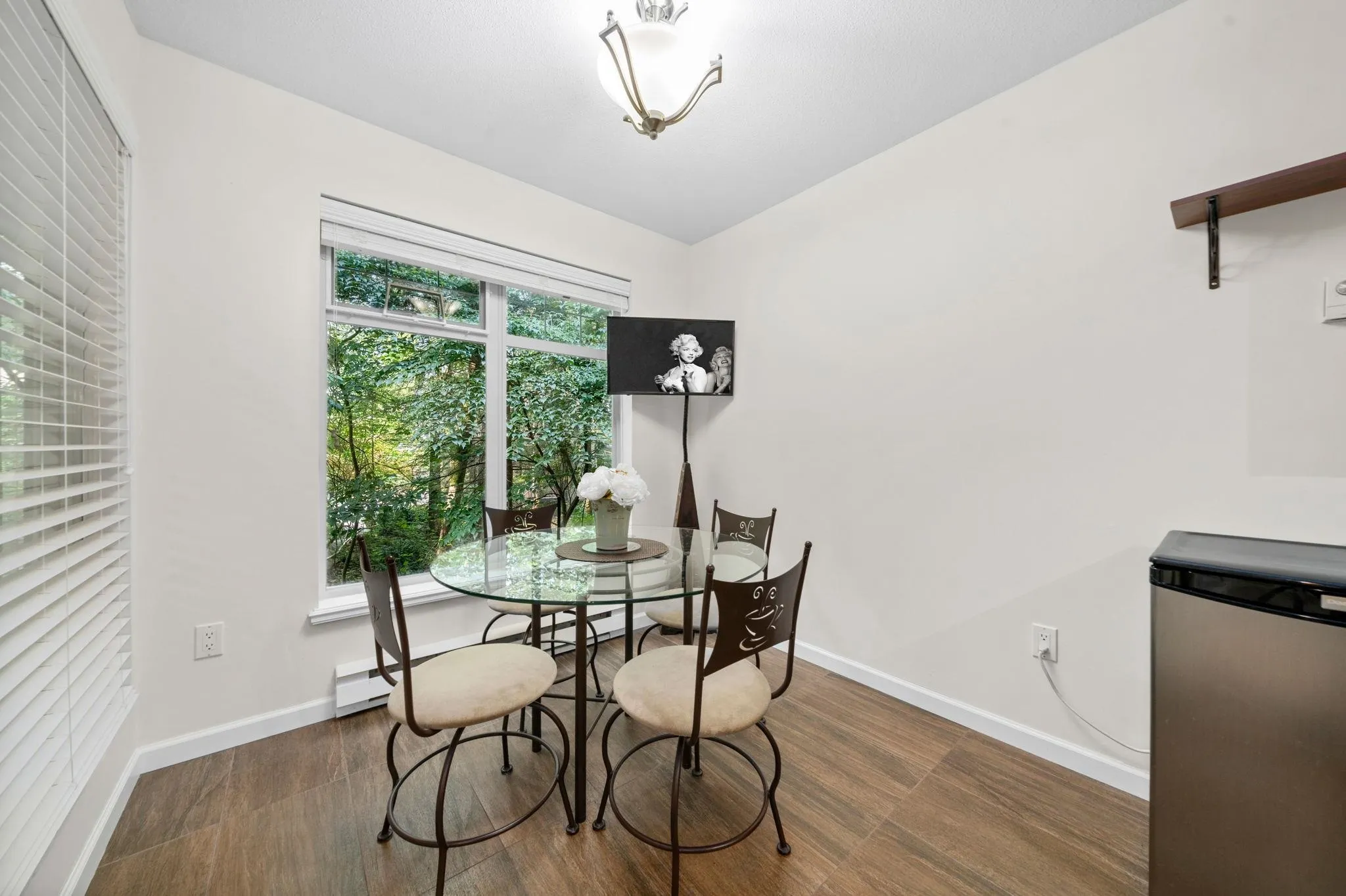 103 1144 Strathaven Drive