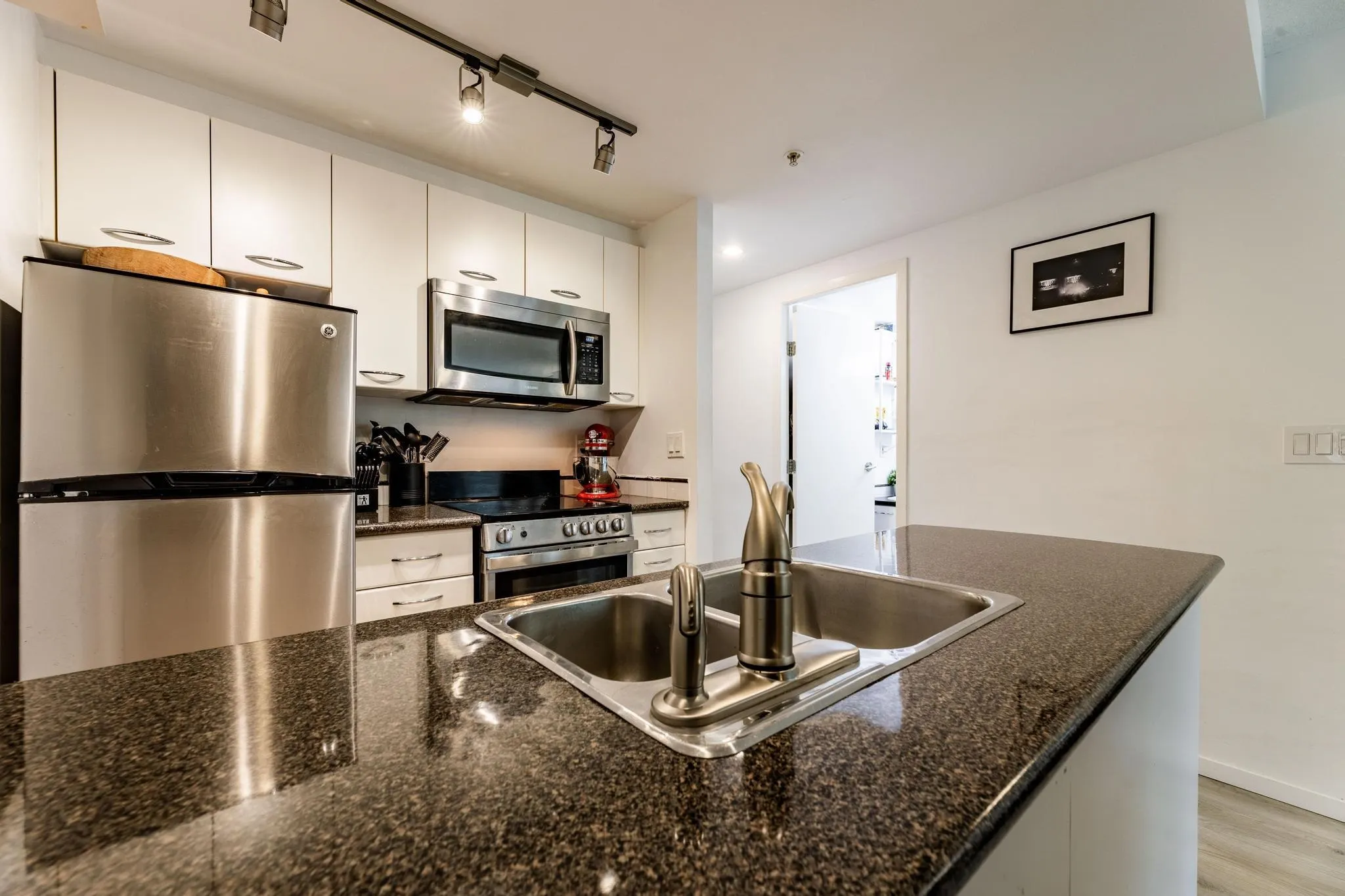 509 1331 West Georgia Street