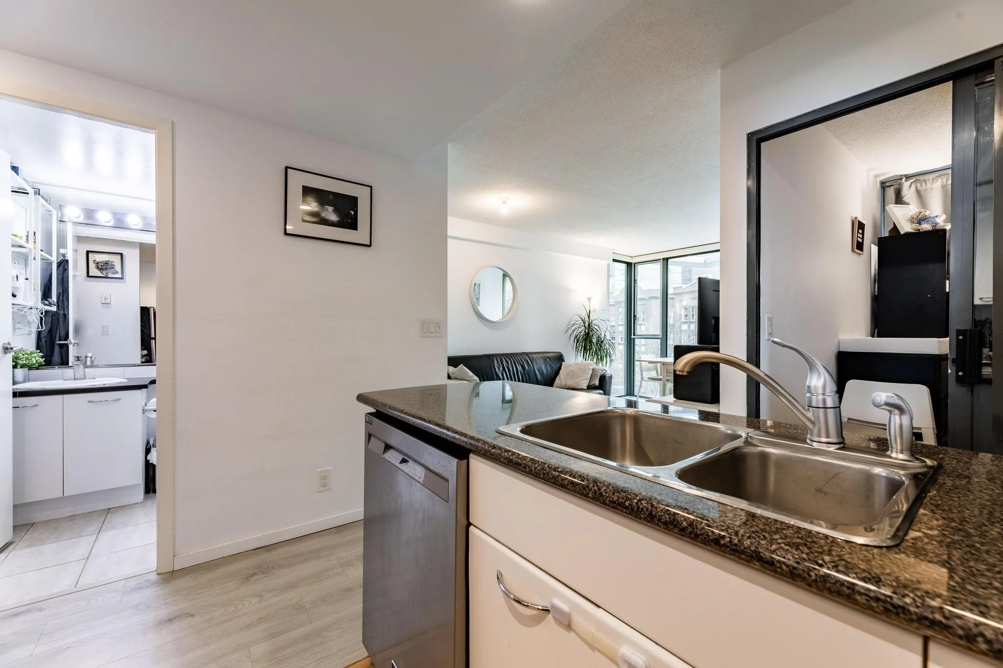 509 1331 West Georgia Street