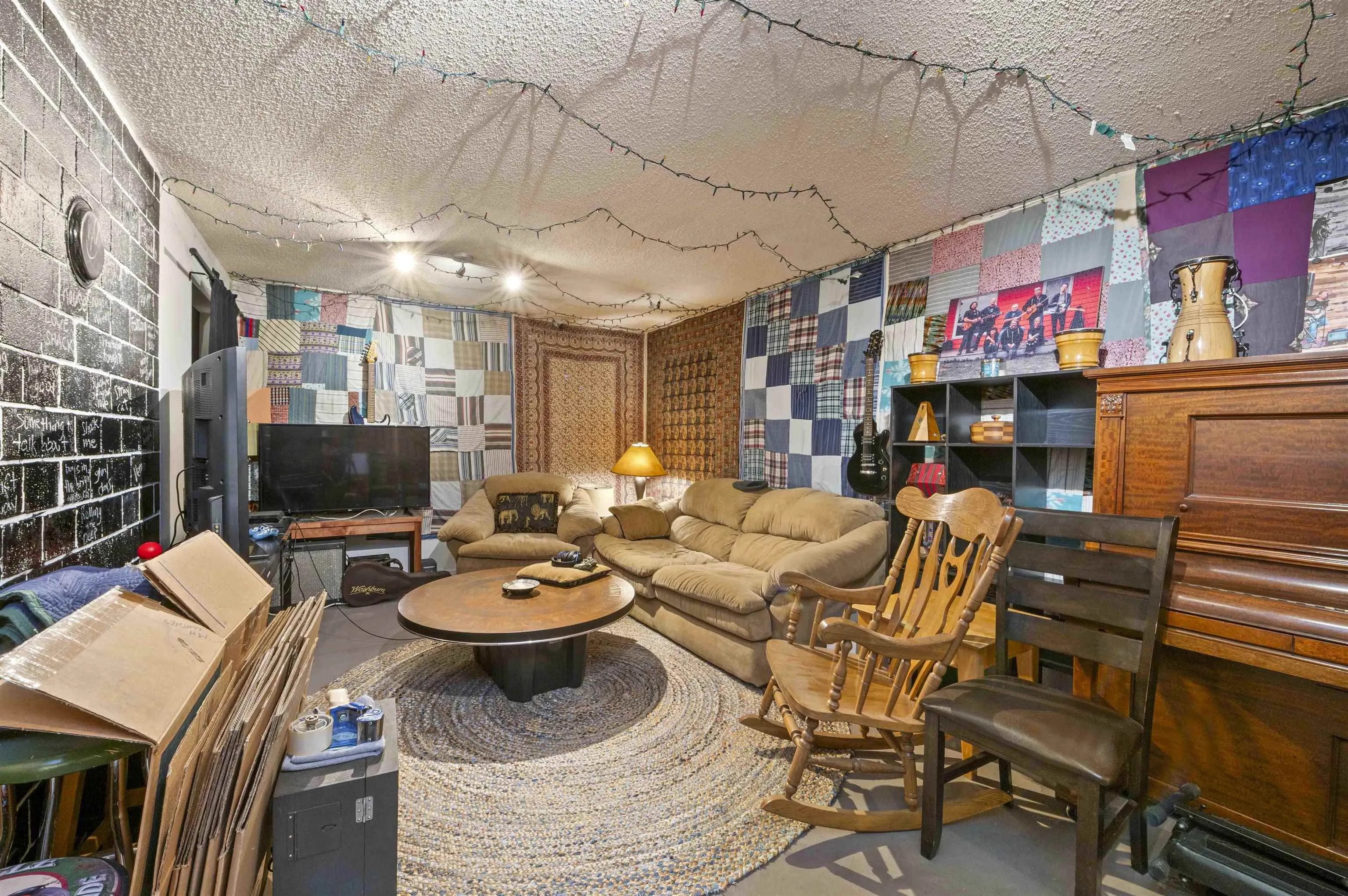 32721 Bellvue Crescent