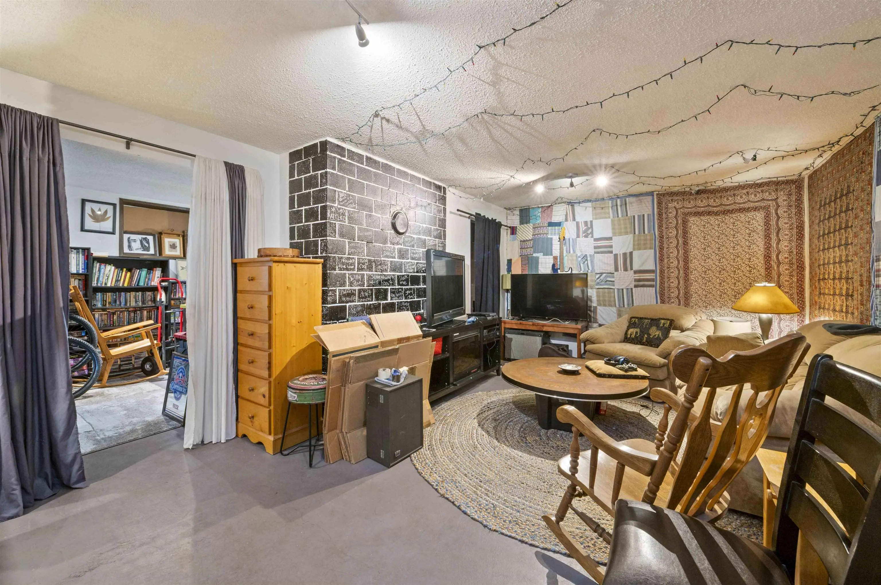 32721 Bellvue Crescent