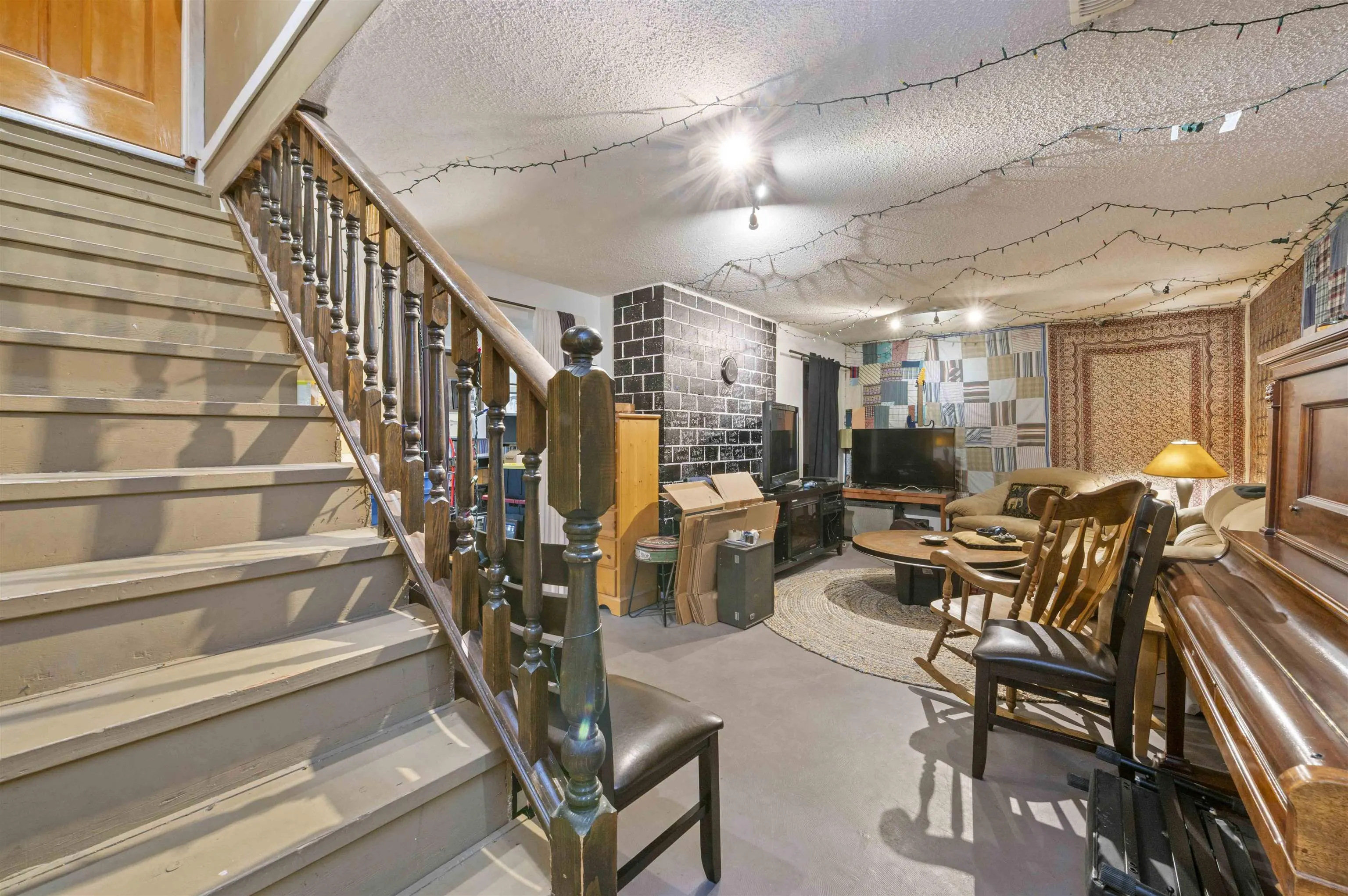 32721 Bellvue Crescent
