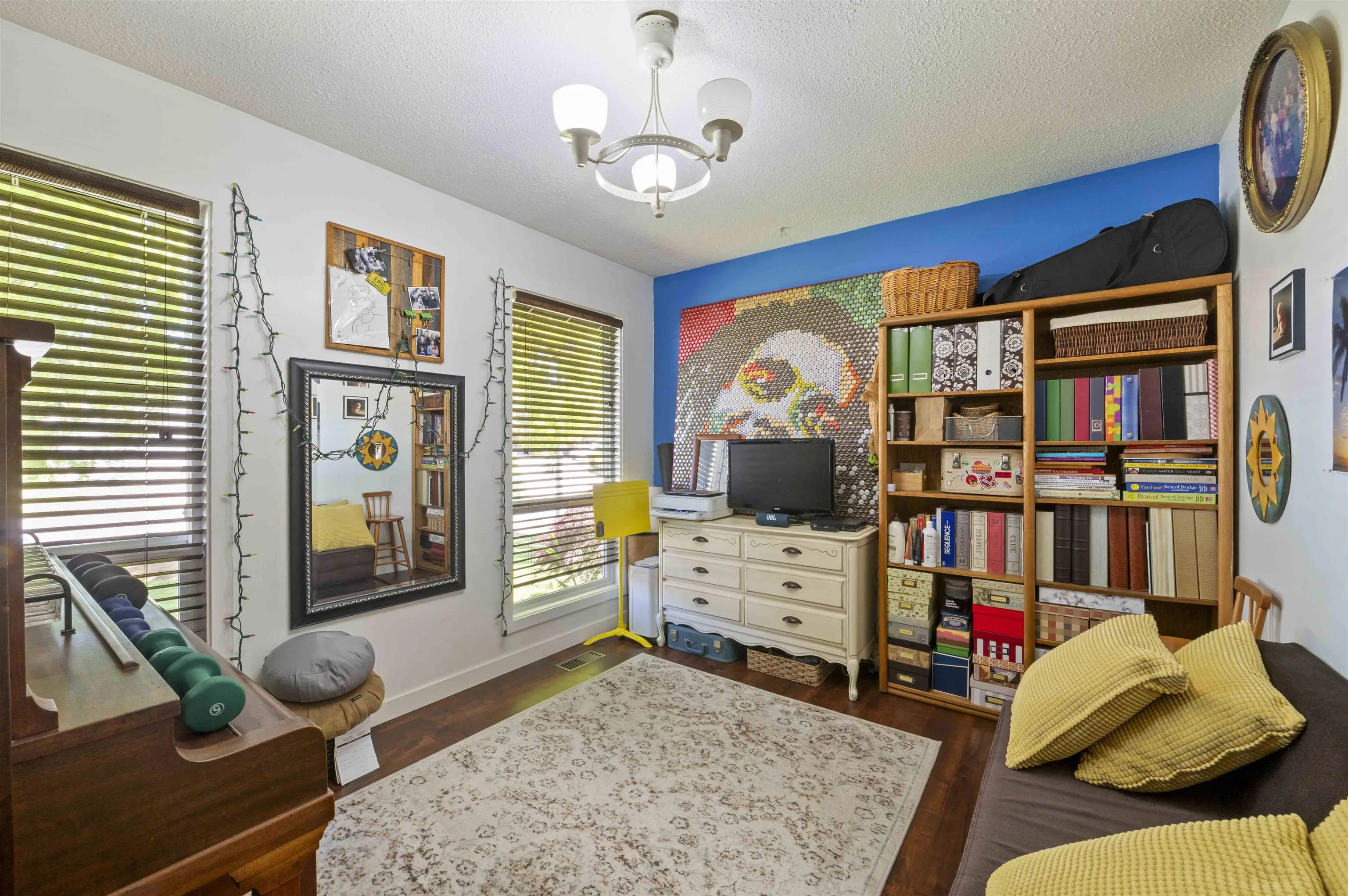 32721 Bellvue Crescent