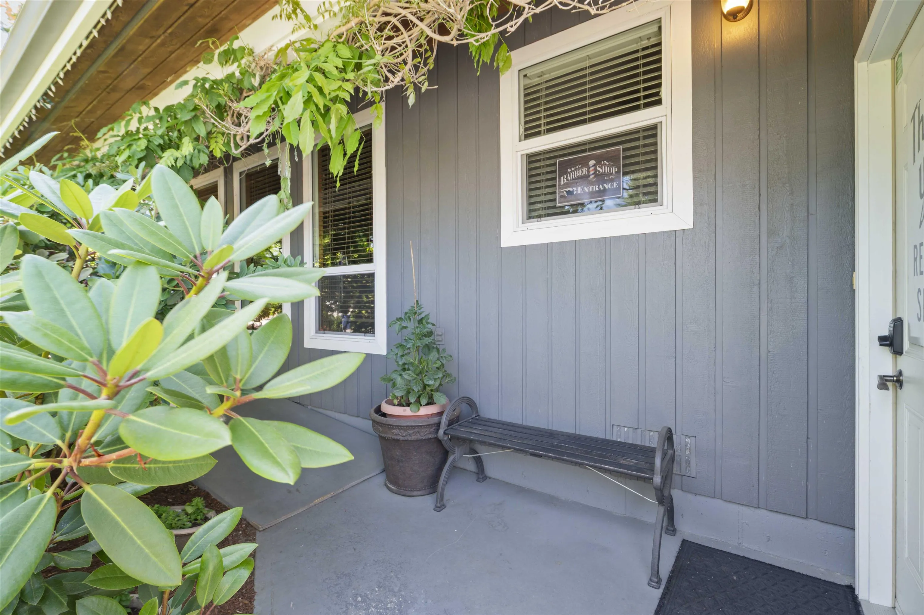 32721 Bellvue Crescent
