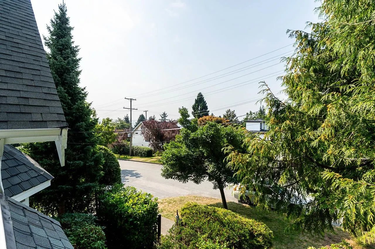 809 Fourteenth Street