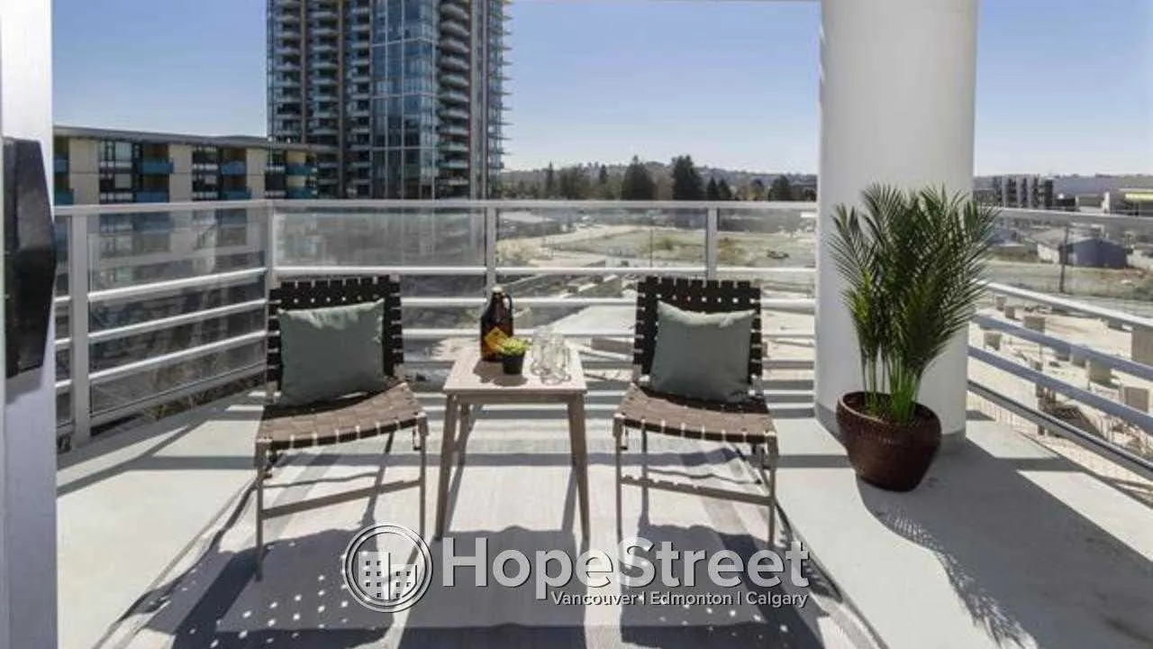 503 680 Seylynn Crescent