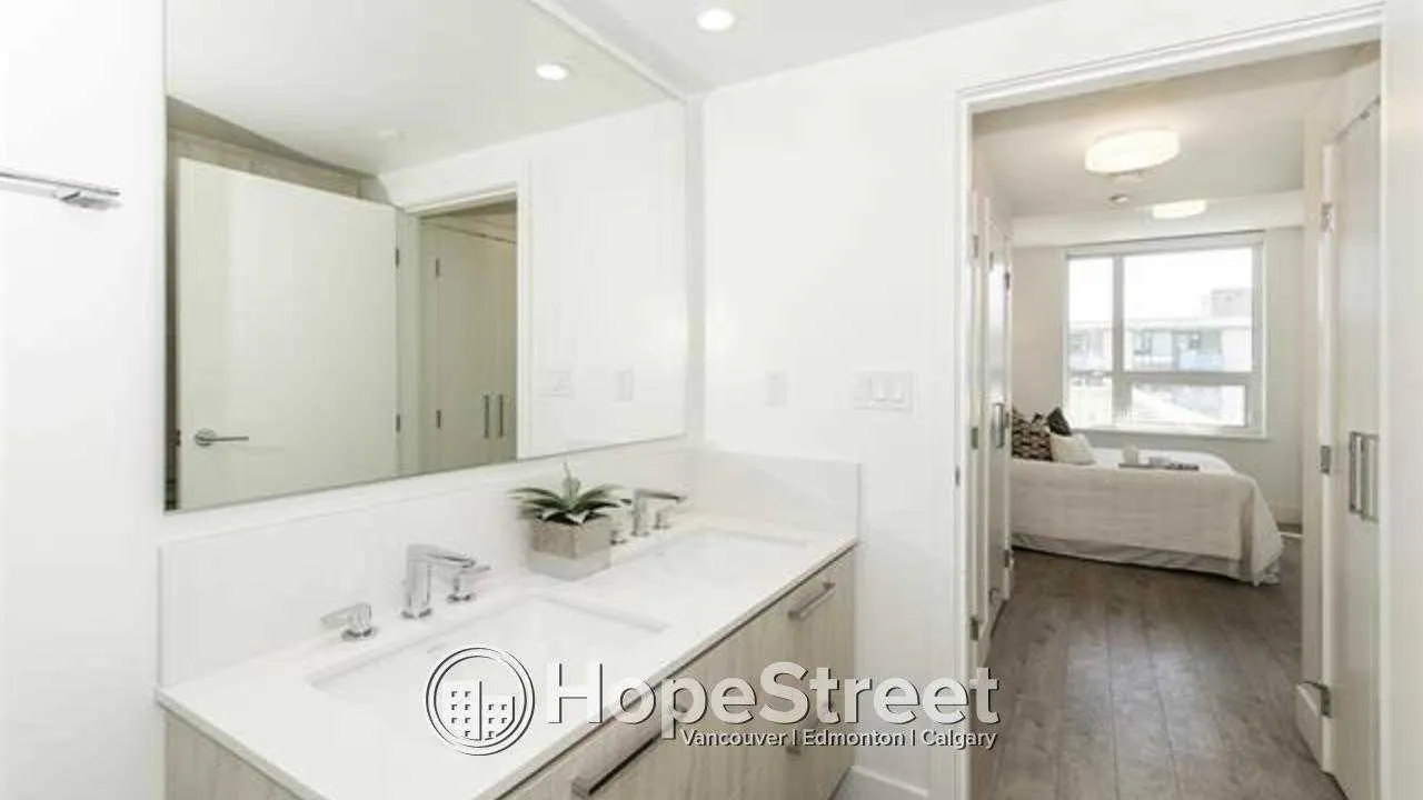 503 680 Seylynn Crescent
