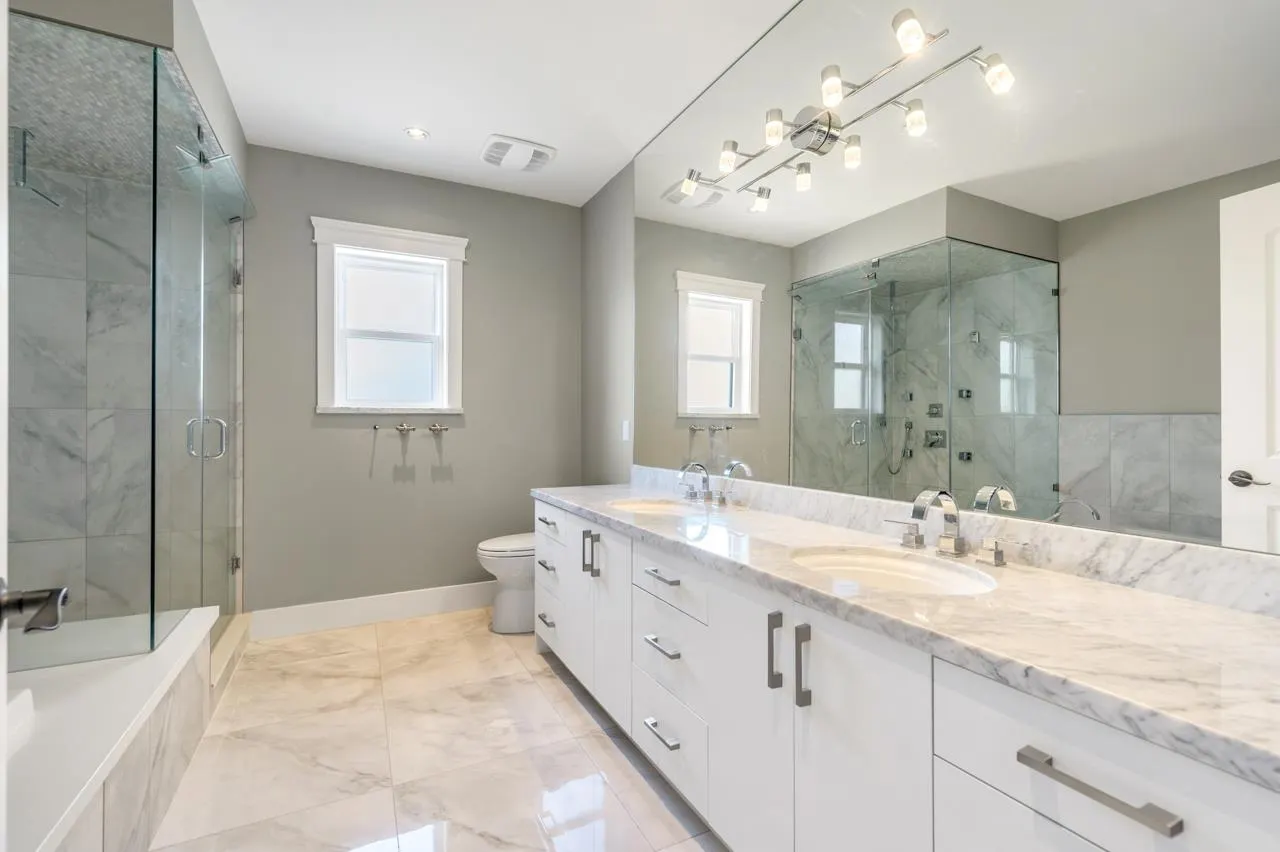 4591 Trimaran Drive