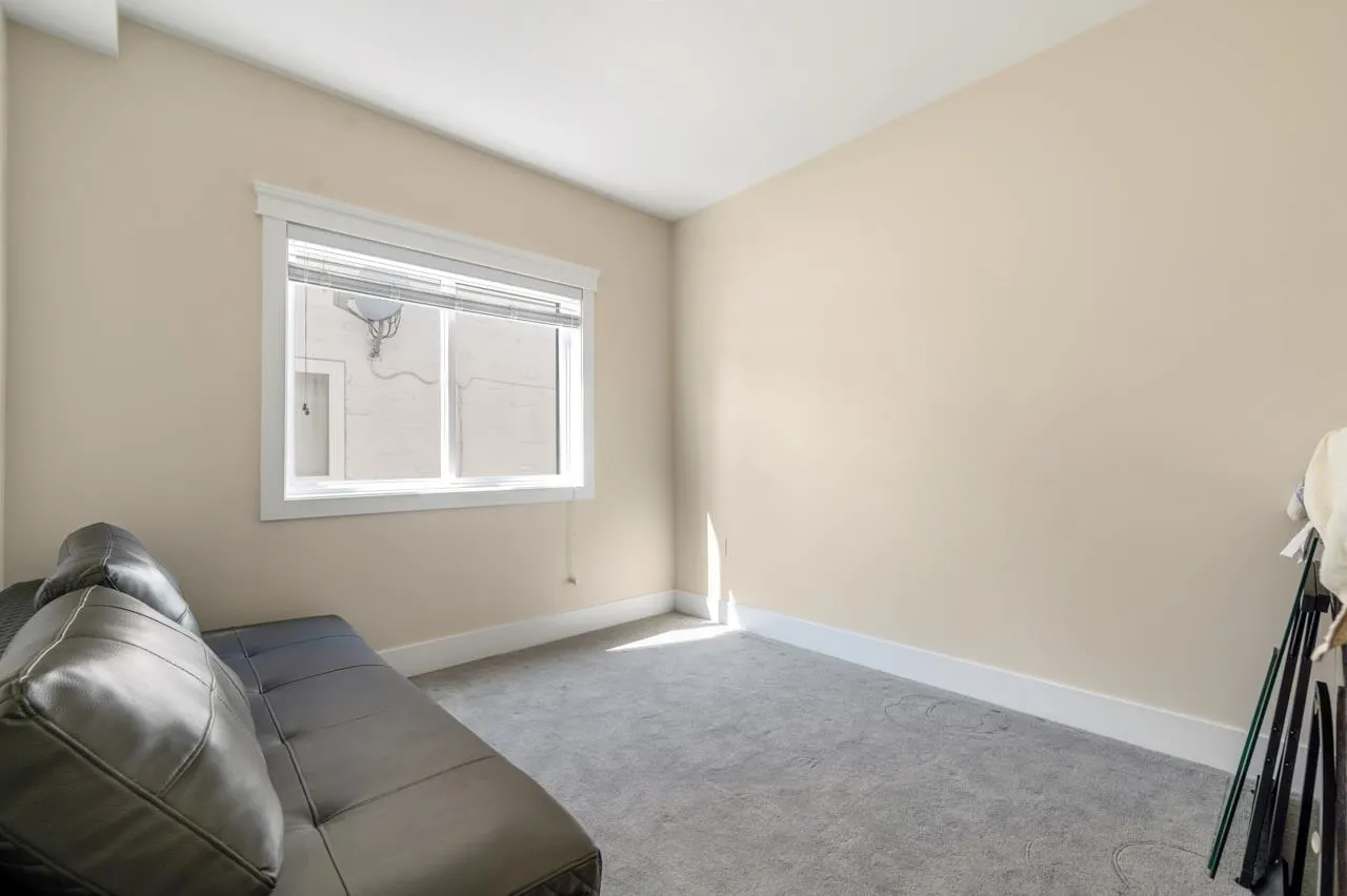 4591 Trimaran Drive
