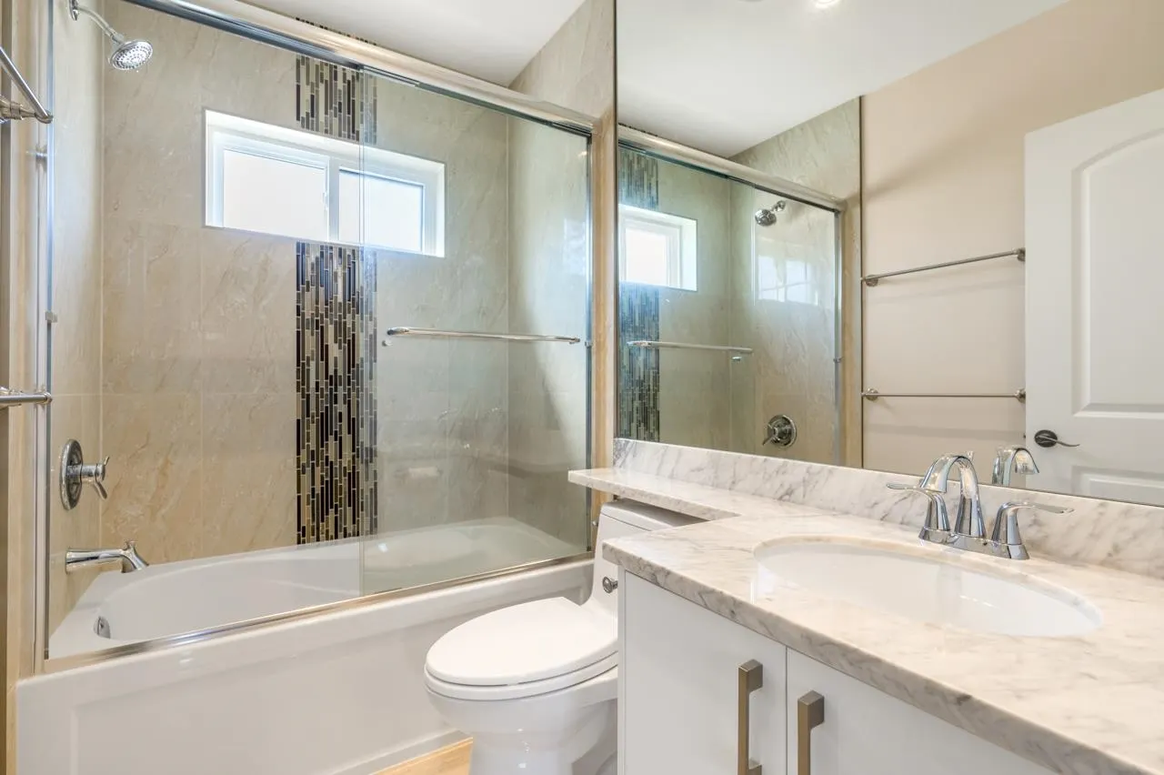 4591 Trimaran Drive