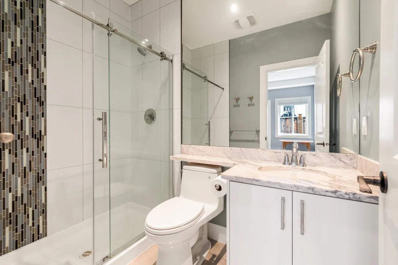 4591 Trimaran Drive
