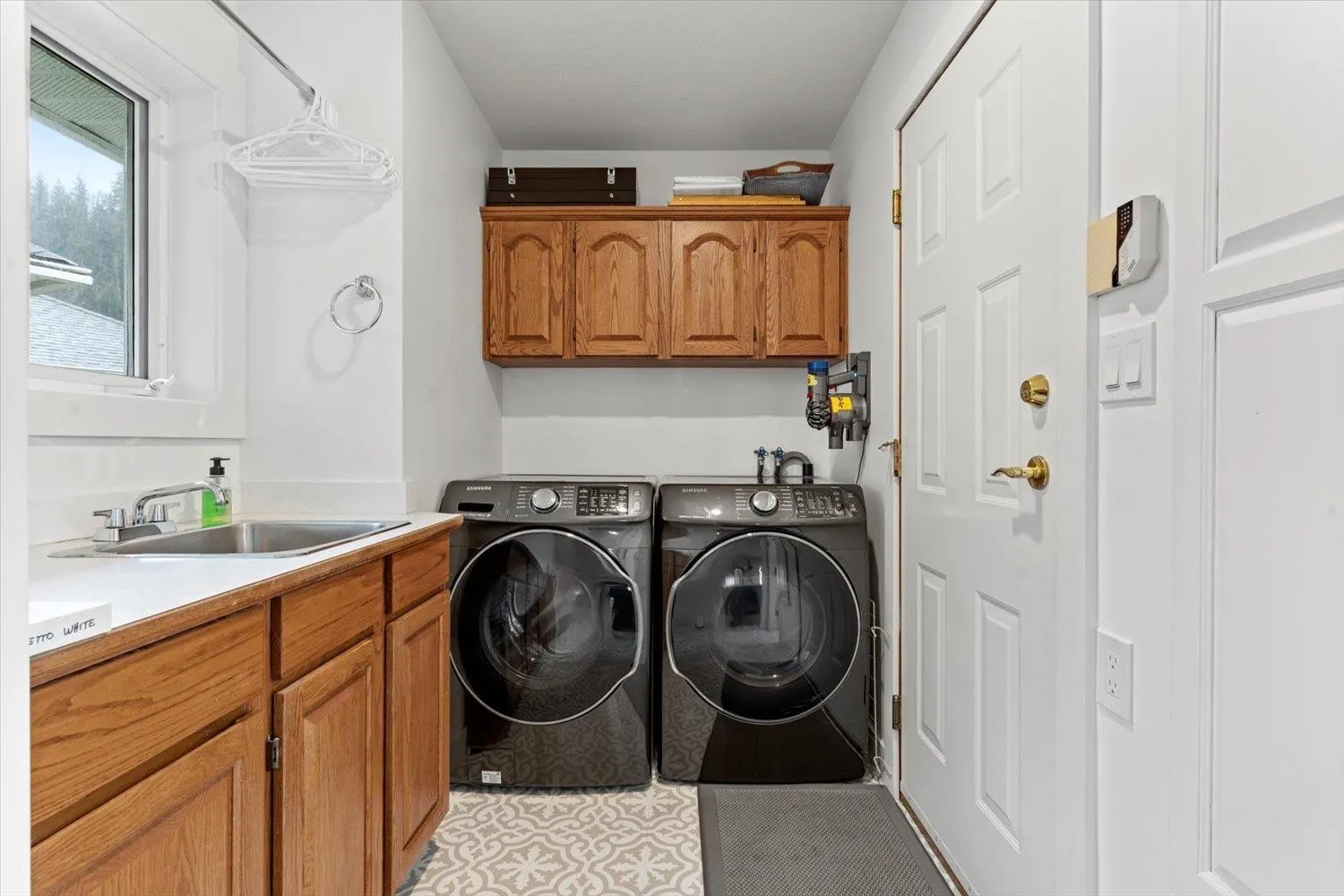 10125 Beaver Crescent