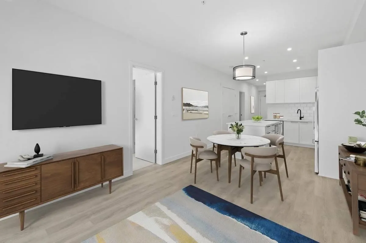 40X 5415 Brydon Crescent