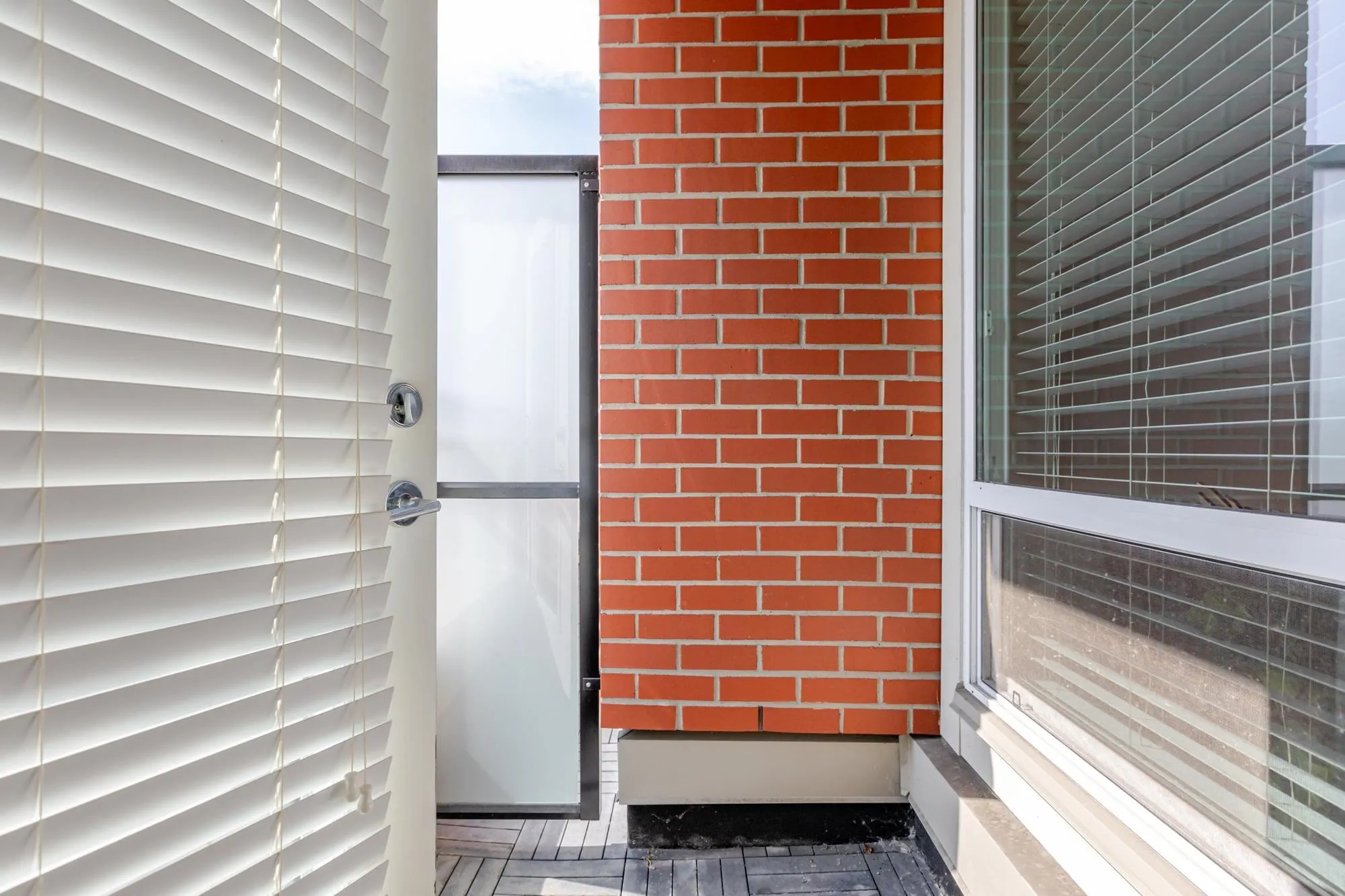 F204 20211 66 Avenue