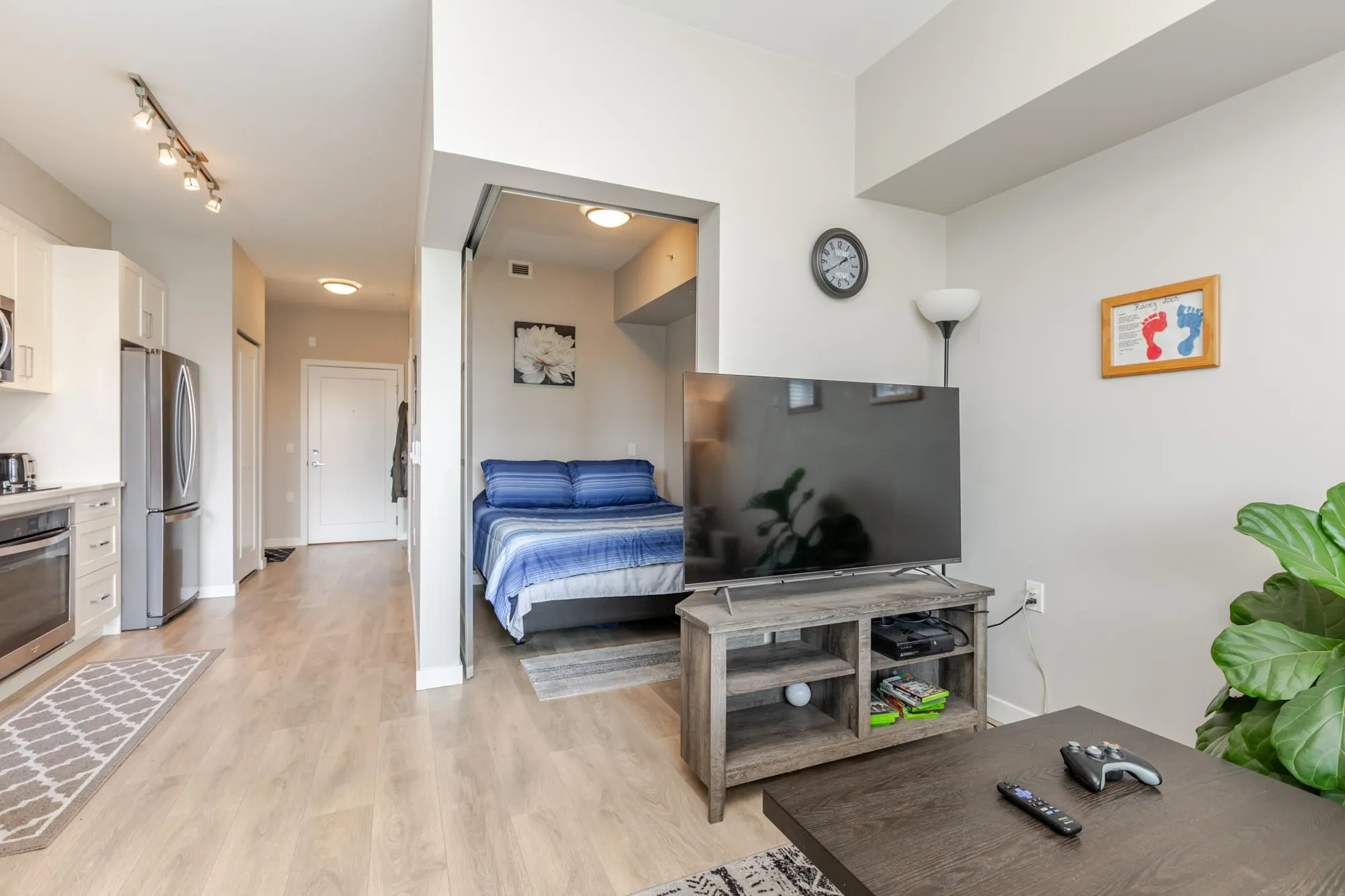 F204 20211 66 Avenue