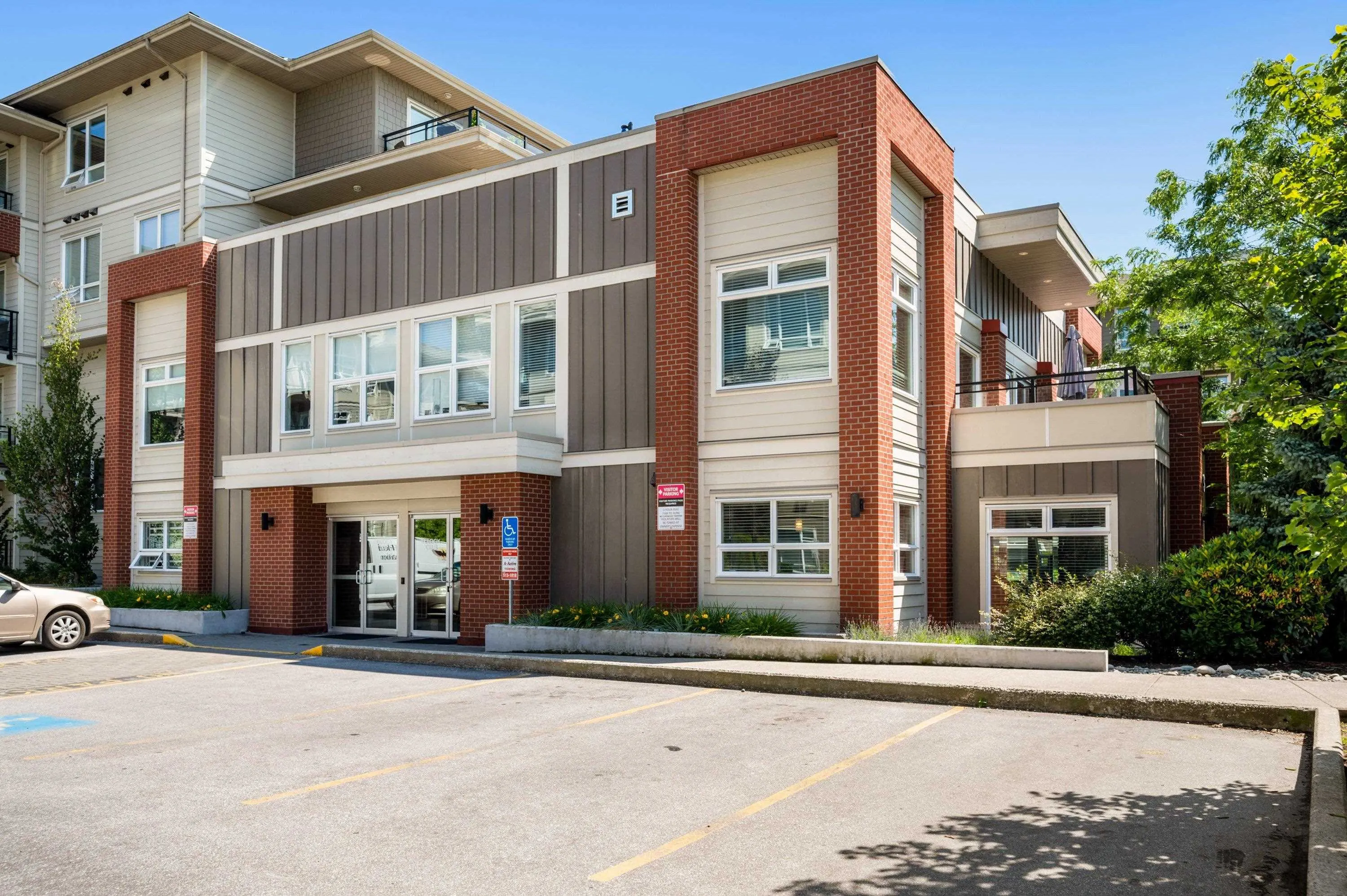 F204 20211 66 Avenue