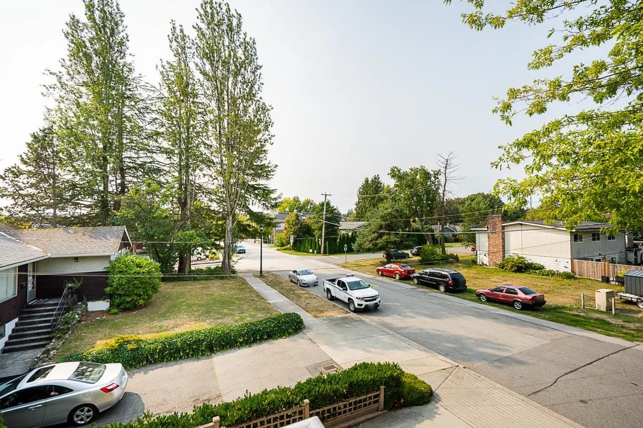 201 1250 55 Street