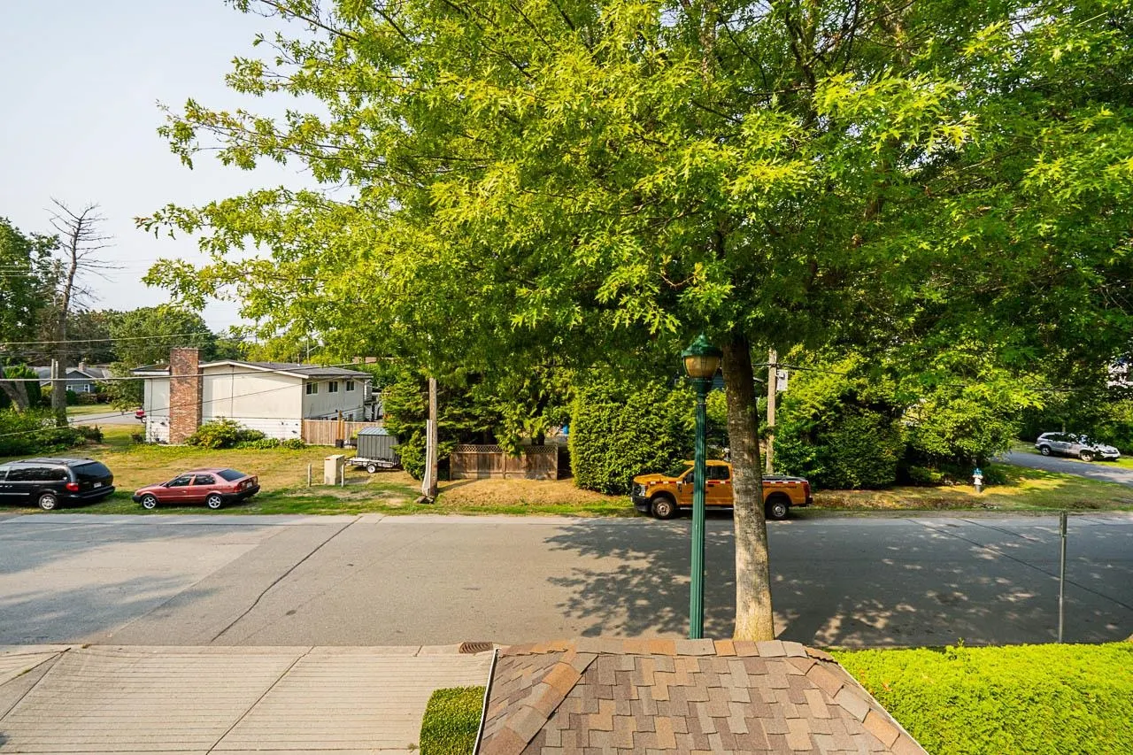 201 1250 55 Street