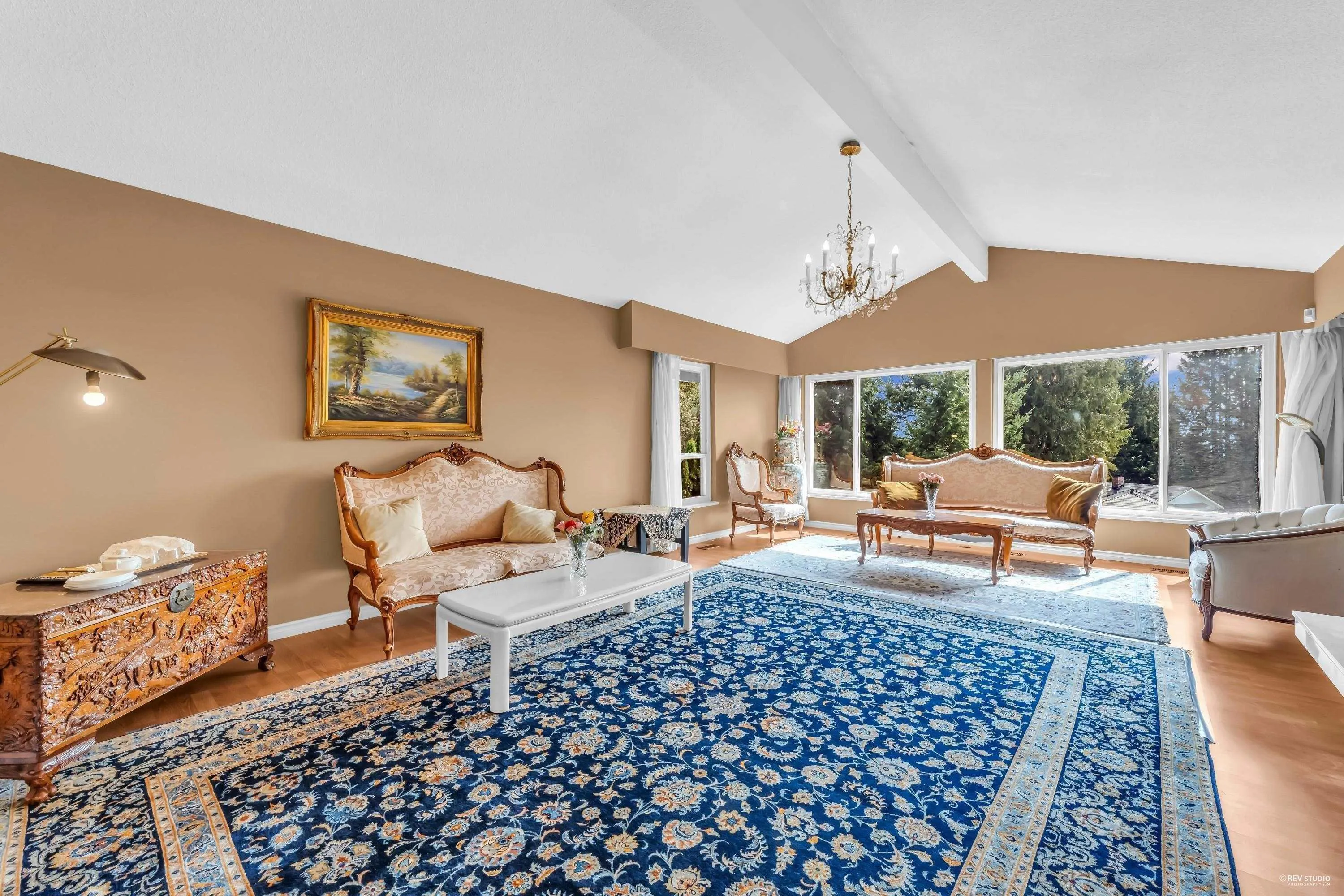 1181 Chartwell Drive