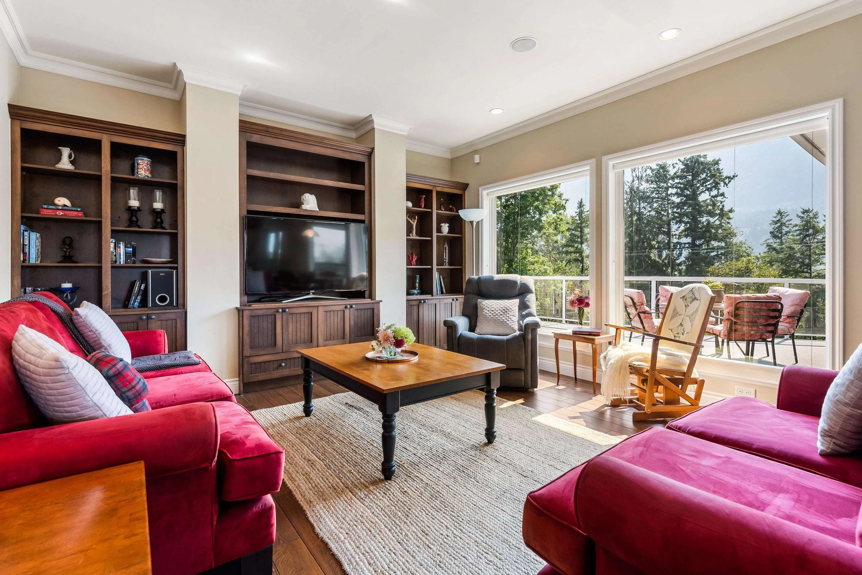 4360 Estate Drive