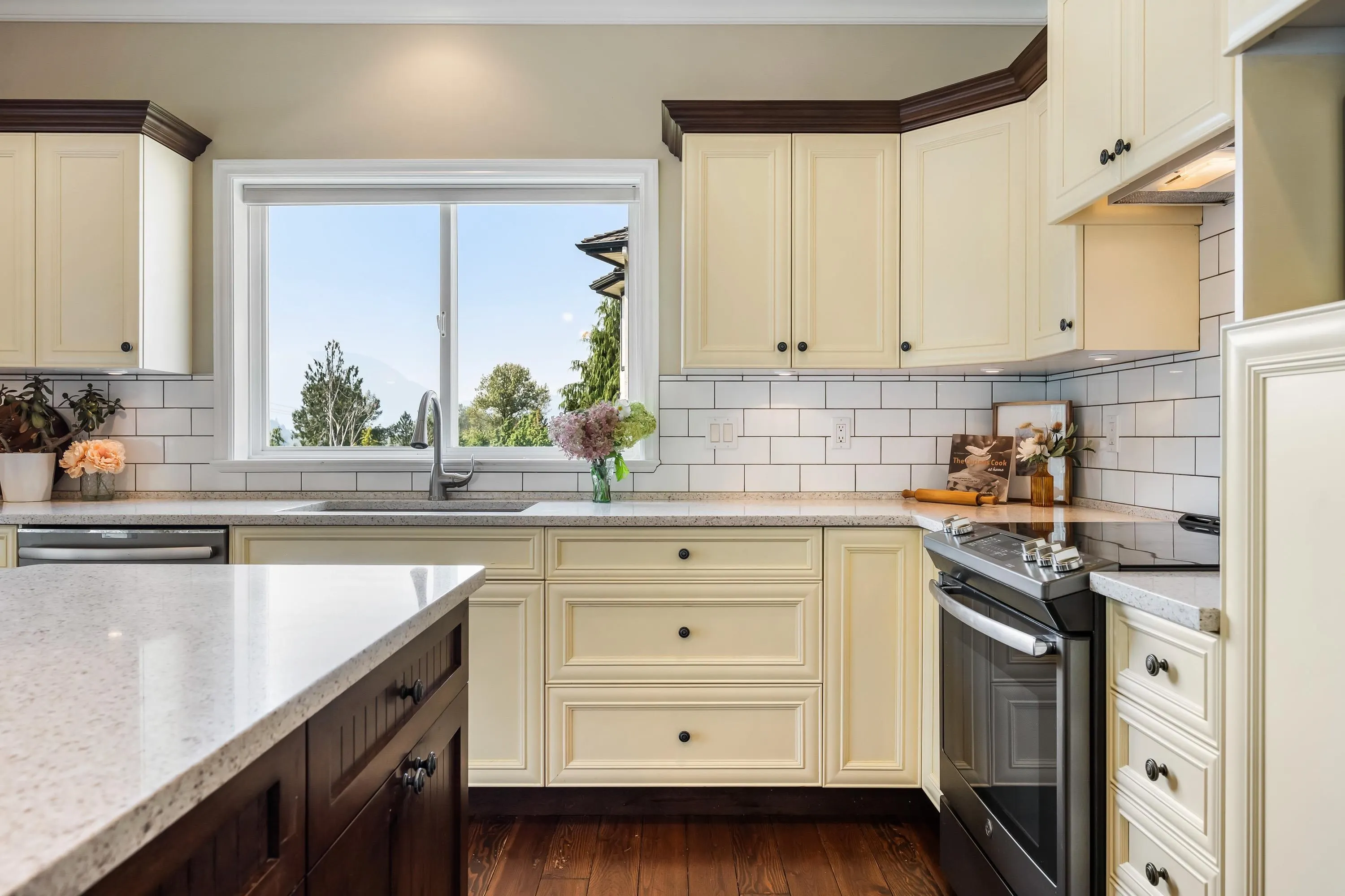 4360 Estate Drive