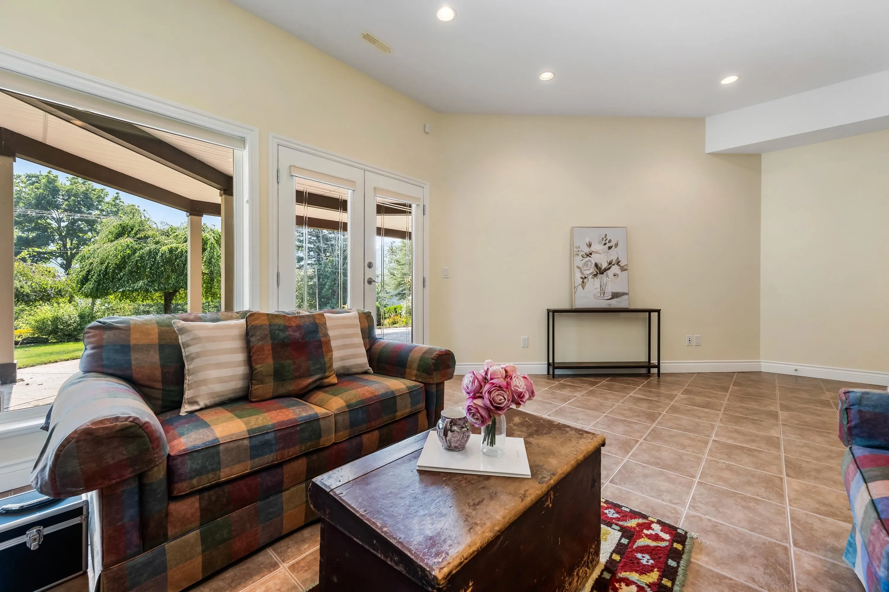 4360 Estate Drive