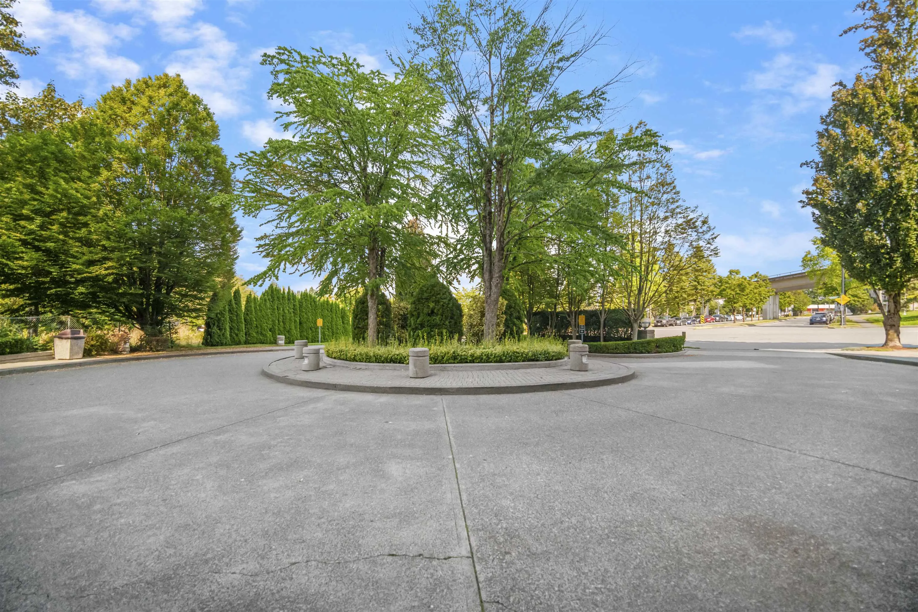 101 10899 University Drive