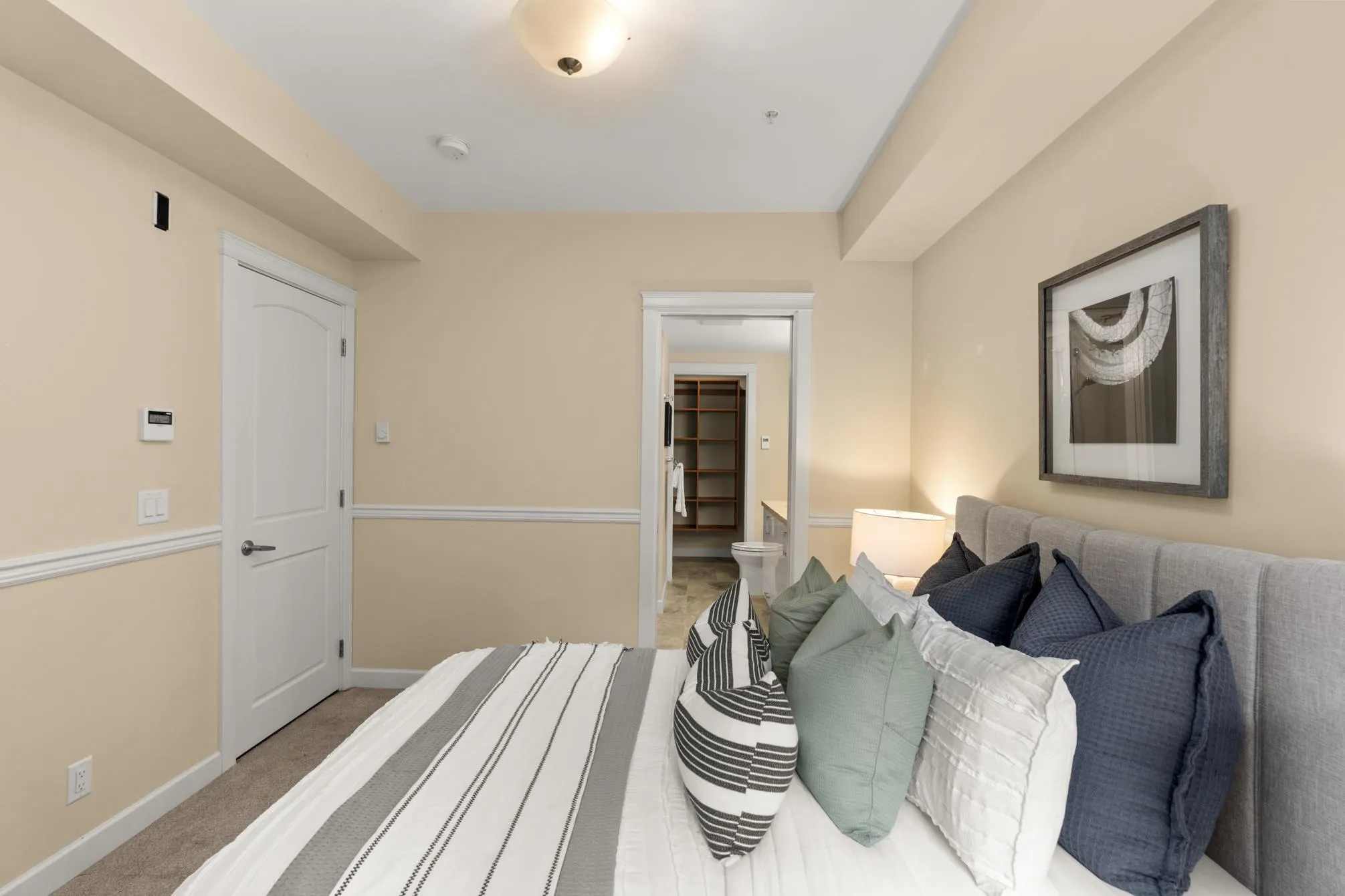 210 20376 86 Avenue