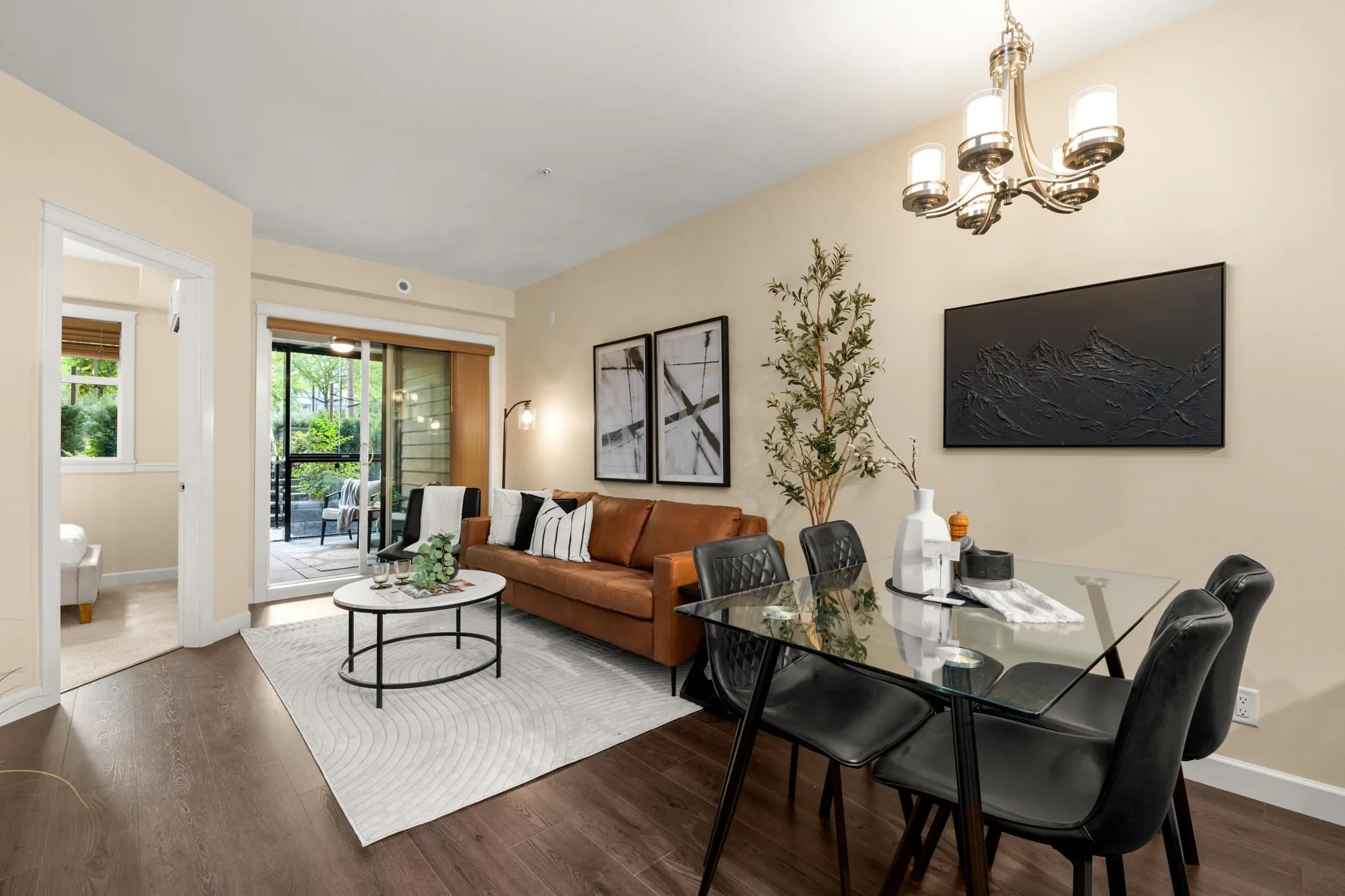 210 20376 86 Avenue