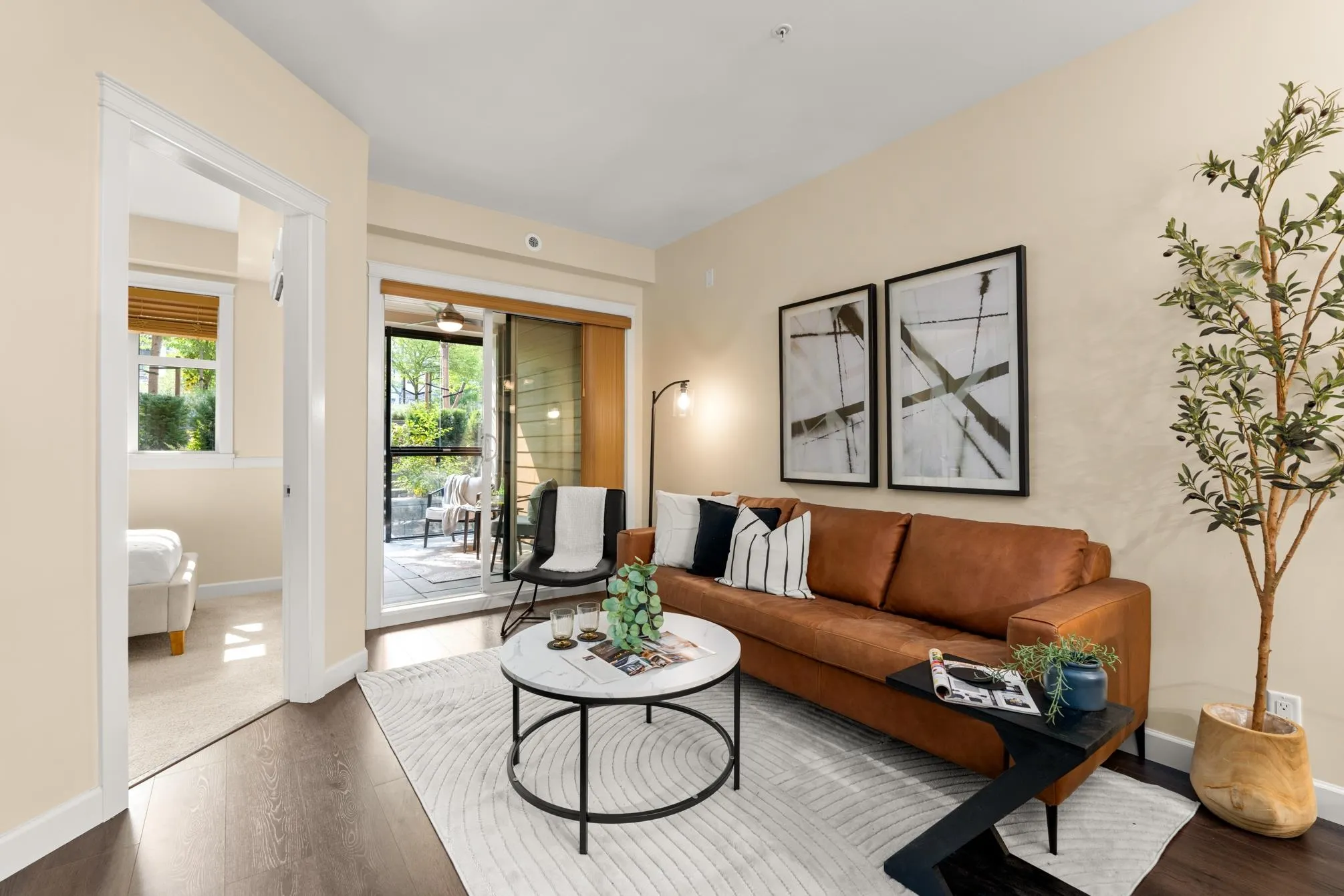 210 20376 86 Avenue