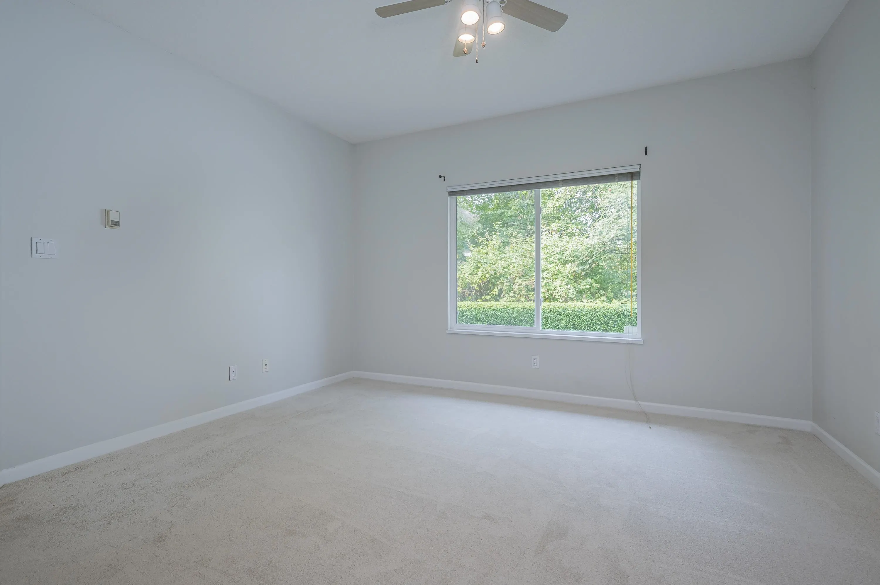 72 21579 88b Avenue