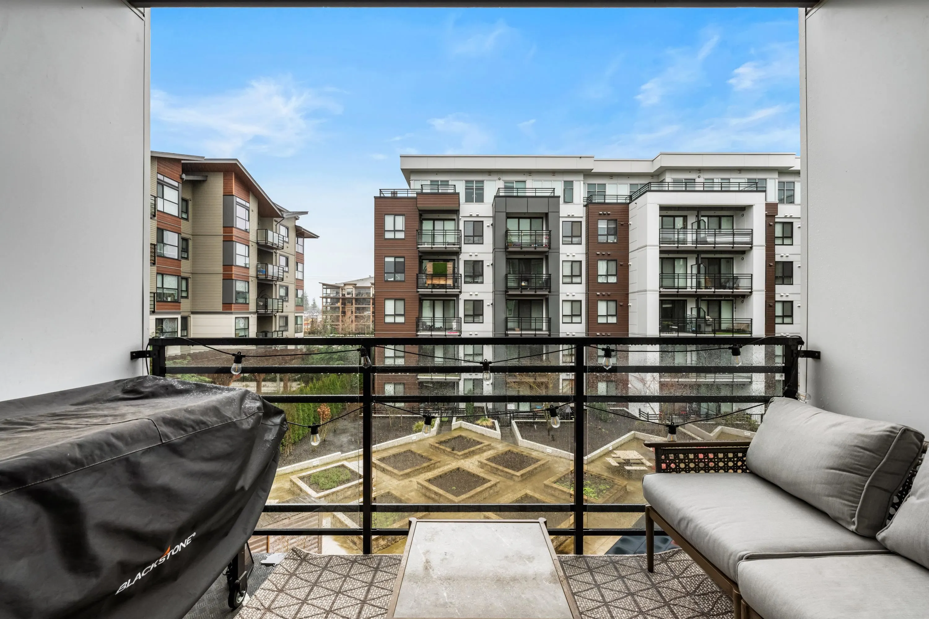 B308 20838 78b Avenue
