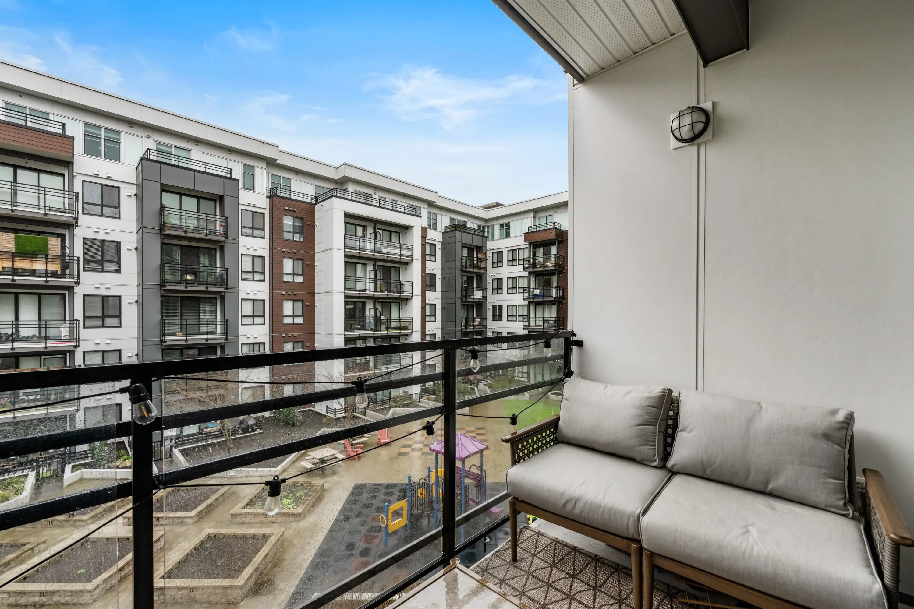 B308 20838 78b Avenue
